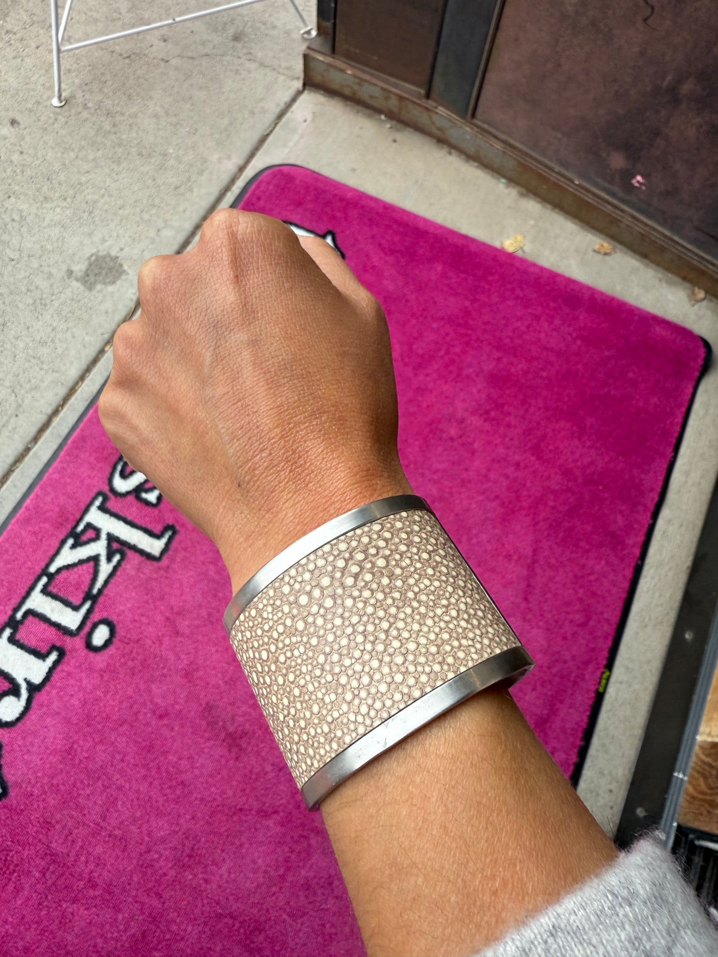 Hyde Forty-Seven Large Leather Band