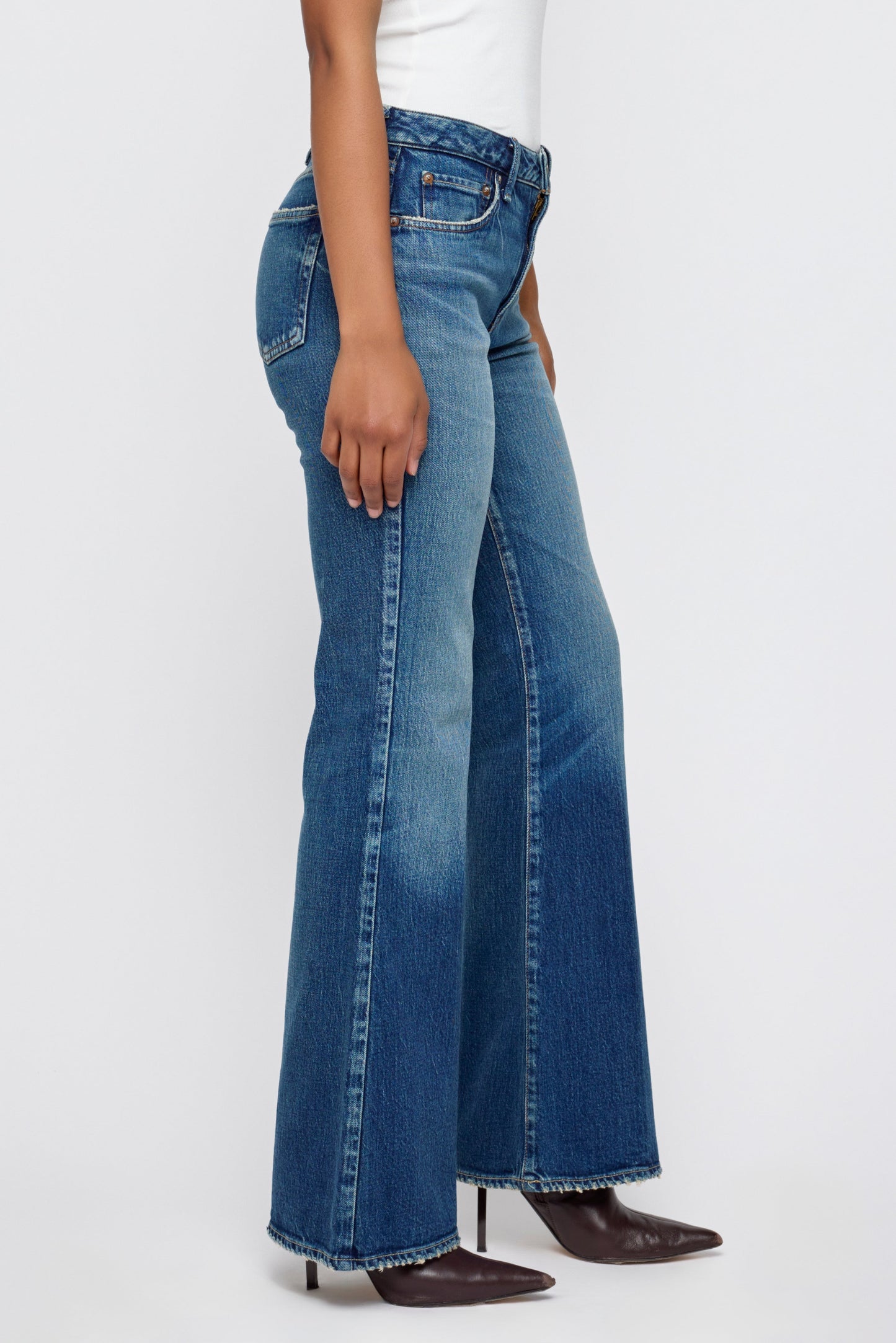 Moussy Attleboro 70s Flare jean in Blue, side view showing flared leg
