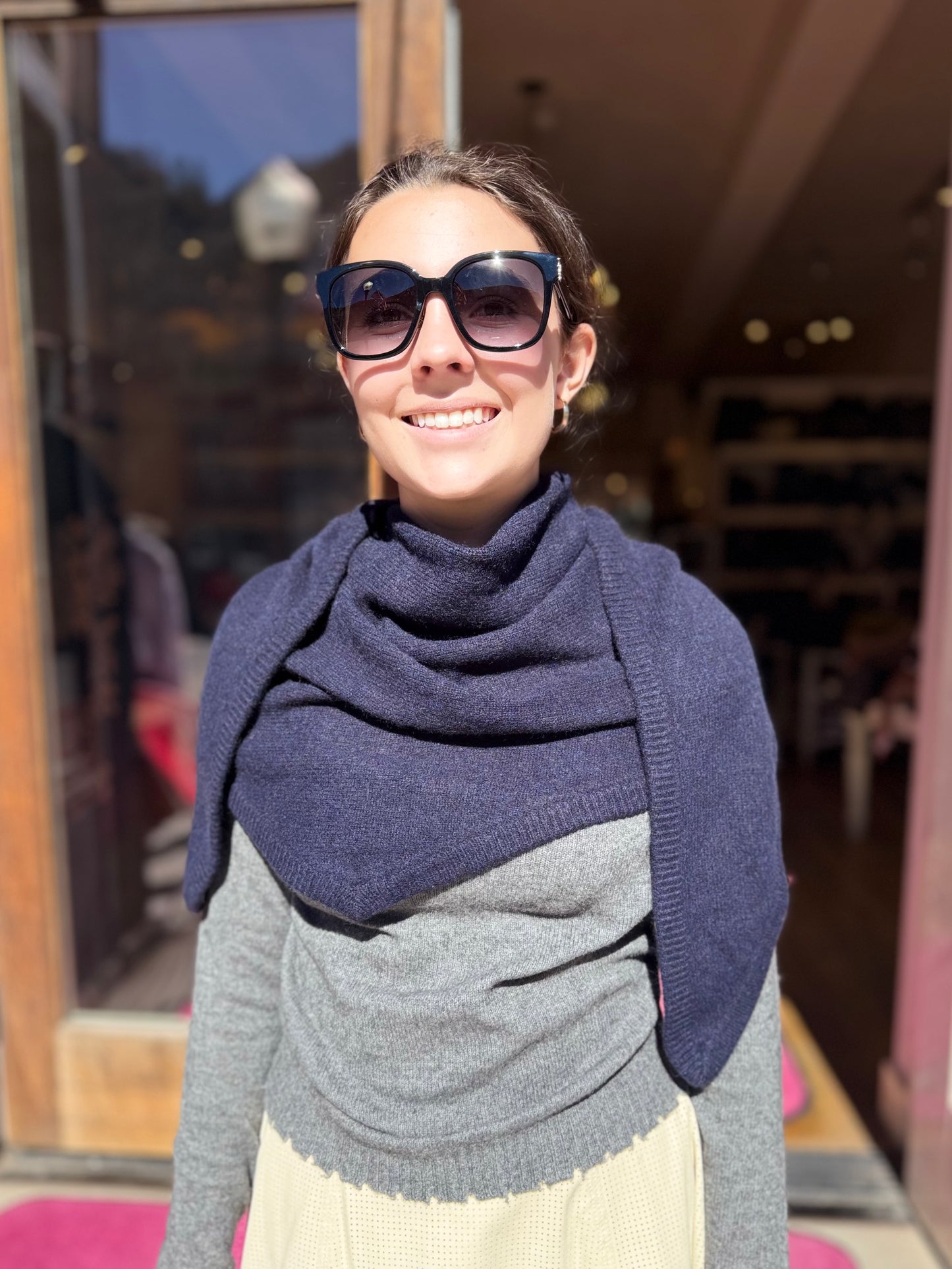 W+W Triangle Scarf