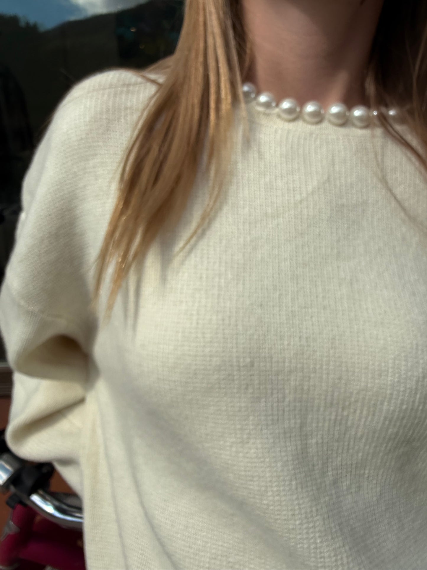 EA Pearl Sweater