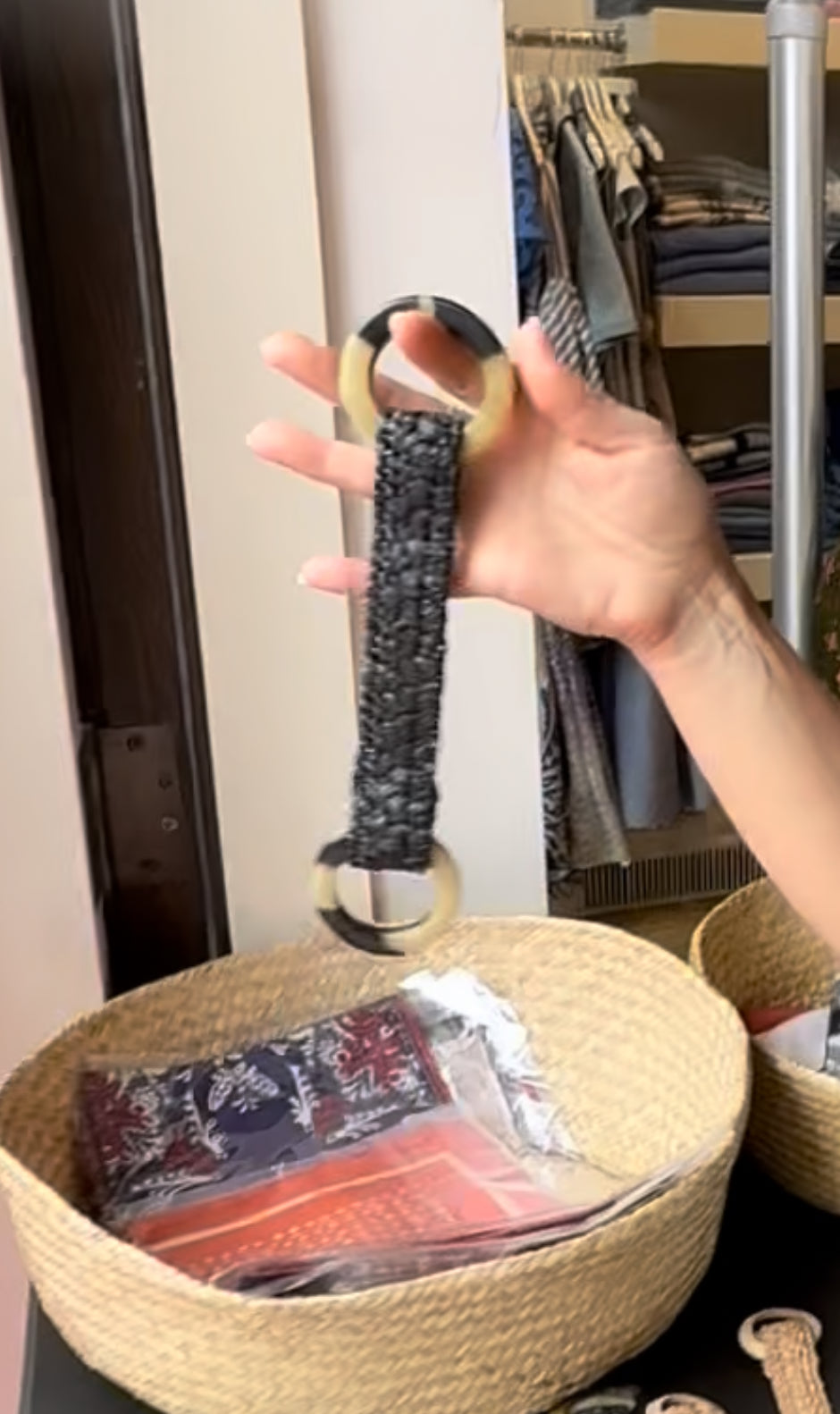 AHWR Raffia Scarf Handle