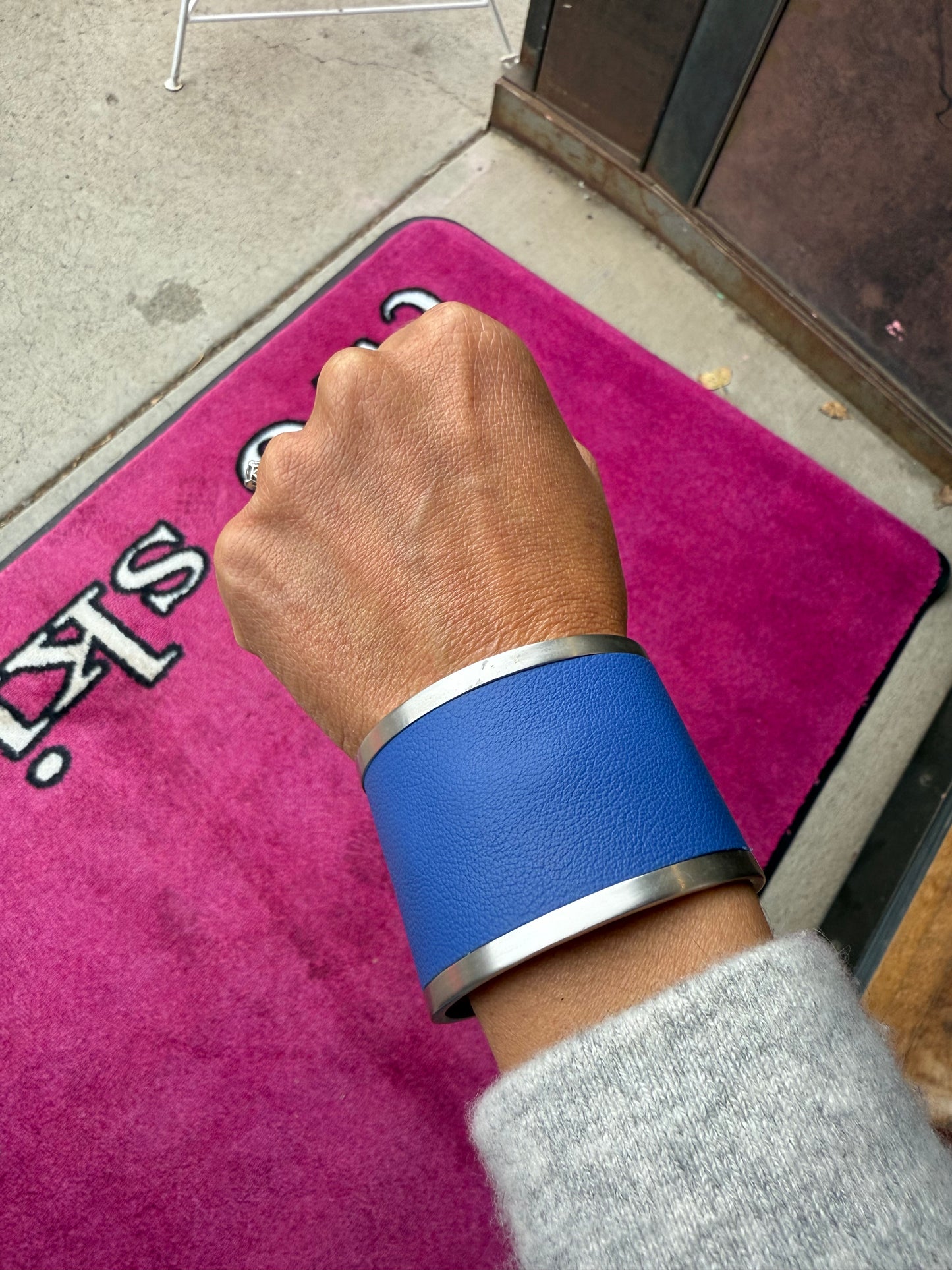 Hyde Forty-Seven Large Leather Band
