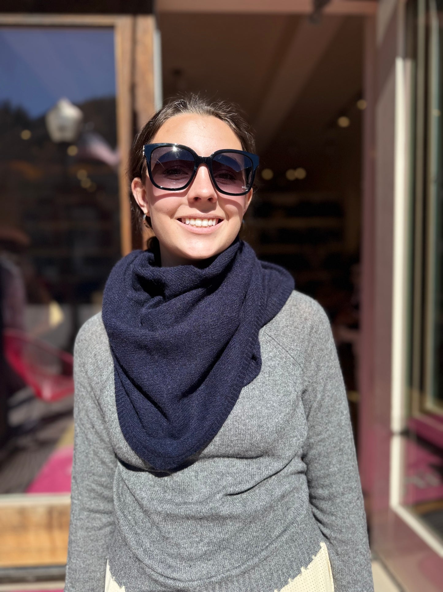 W+W Triangle Scarf