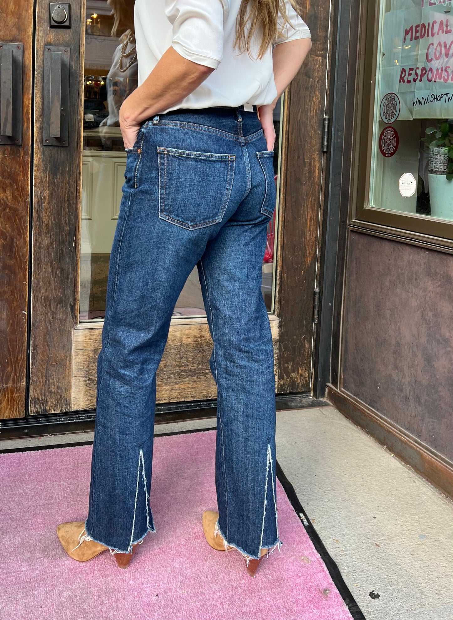 Moussy Verde Straight Back Cut