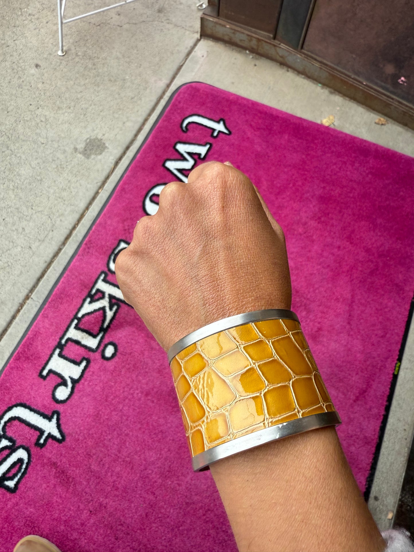 Hyde Forty-Seven Large Leather Band