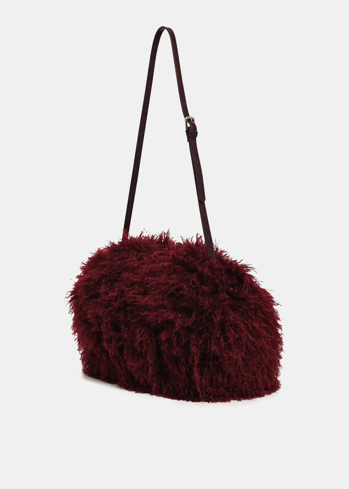 Essentiel Antwerp Katerin faux fur bag in Wine, detail view