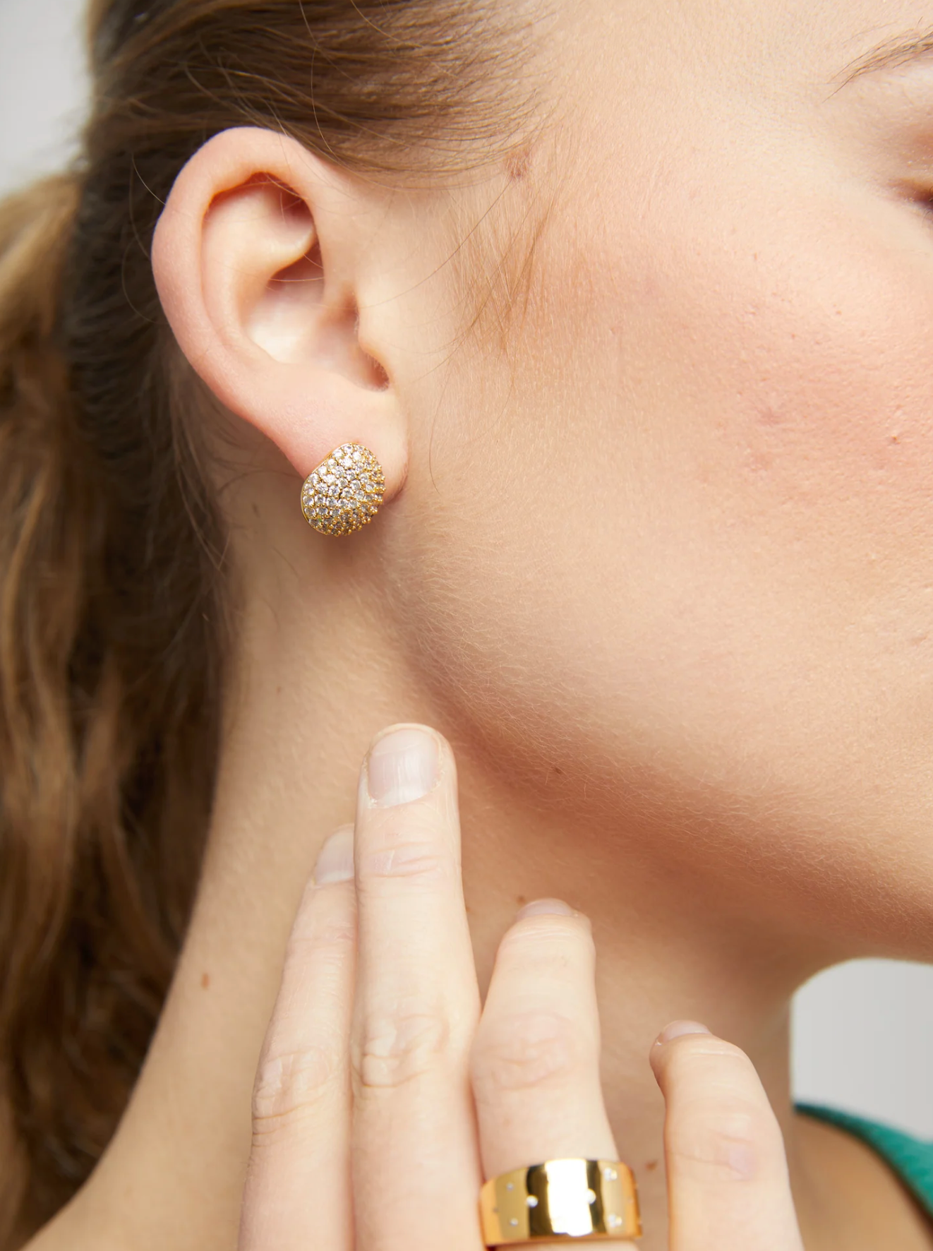LA Pebble Studs
