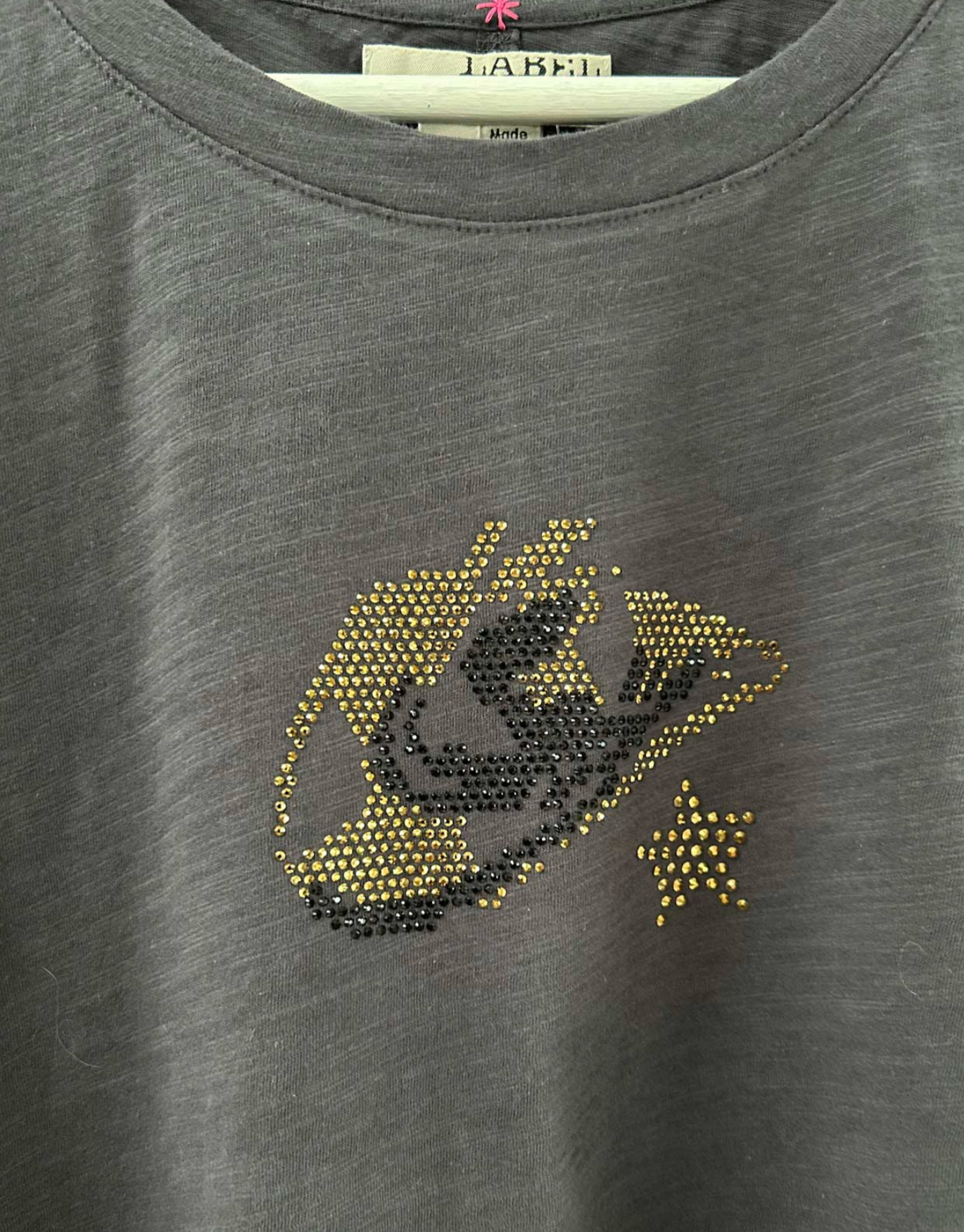 L+T Ava Hat Tee