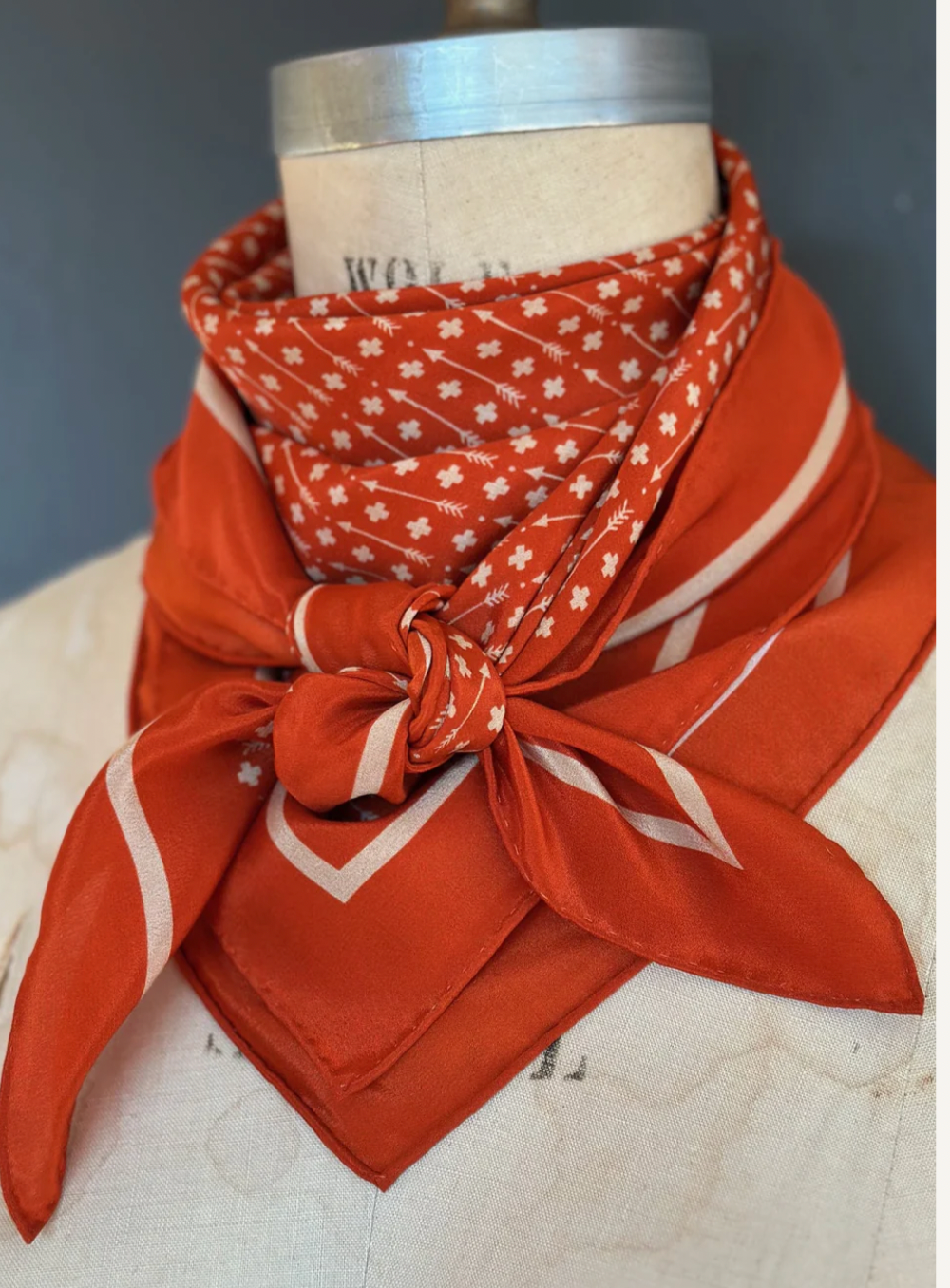 AHWR Straight Ahead Bandana