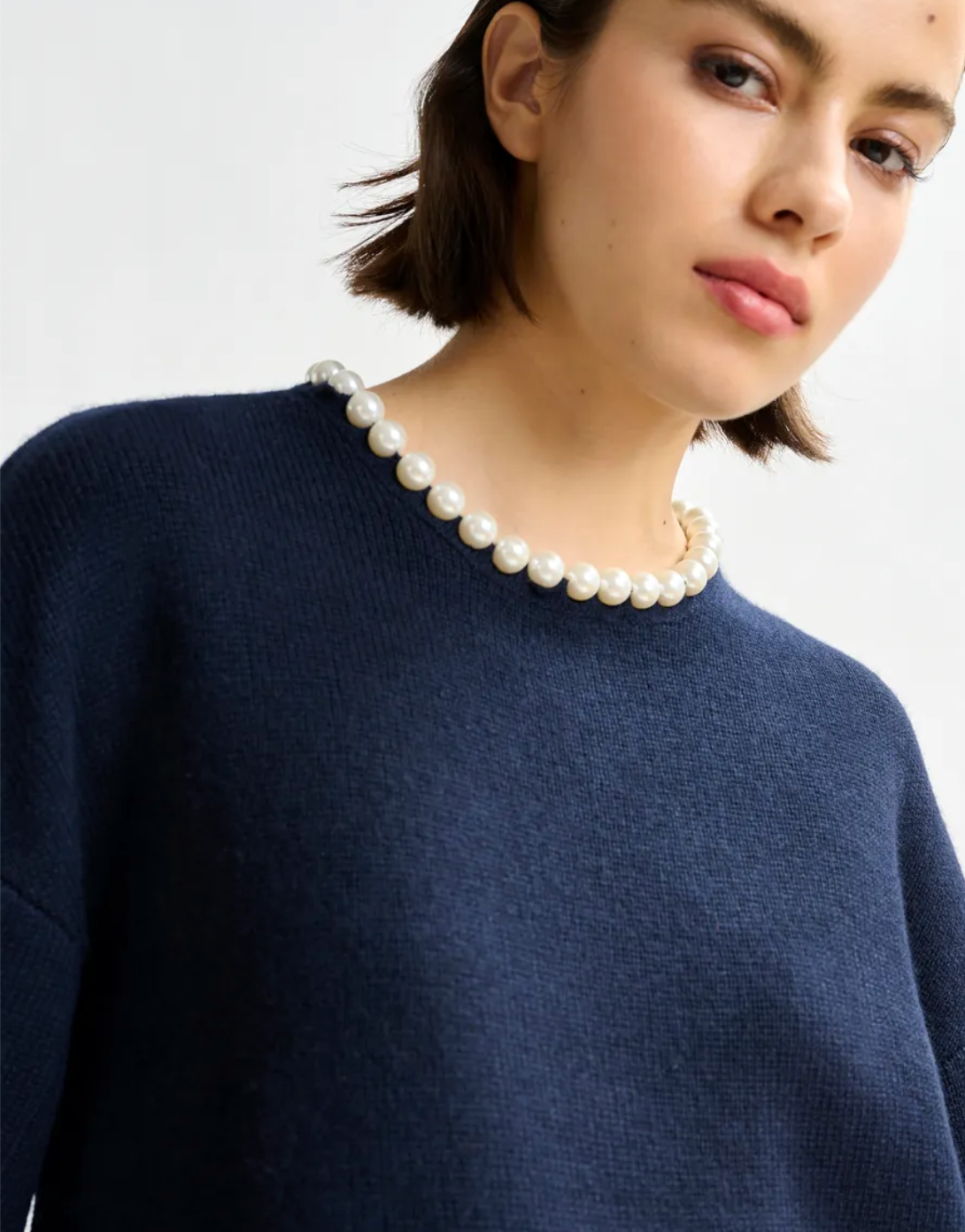 EA Pearl Sweater