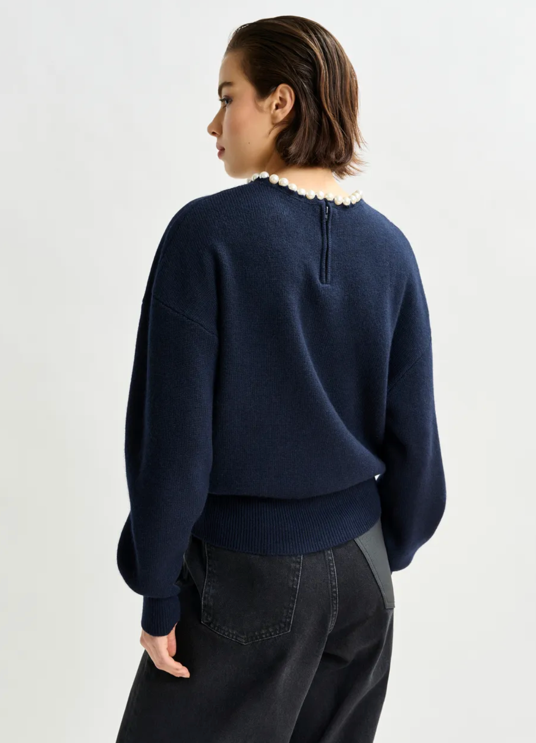 EA Pearl Sweater