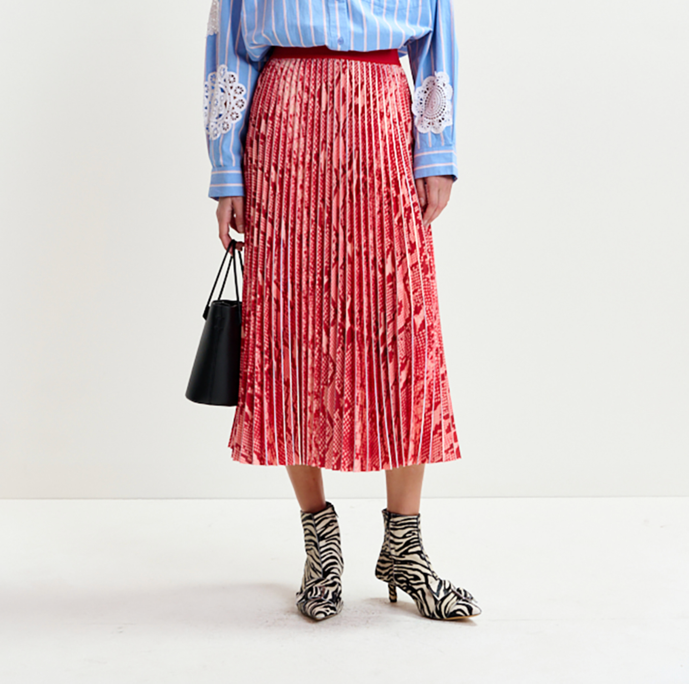 EA Pleated Skirt