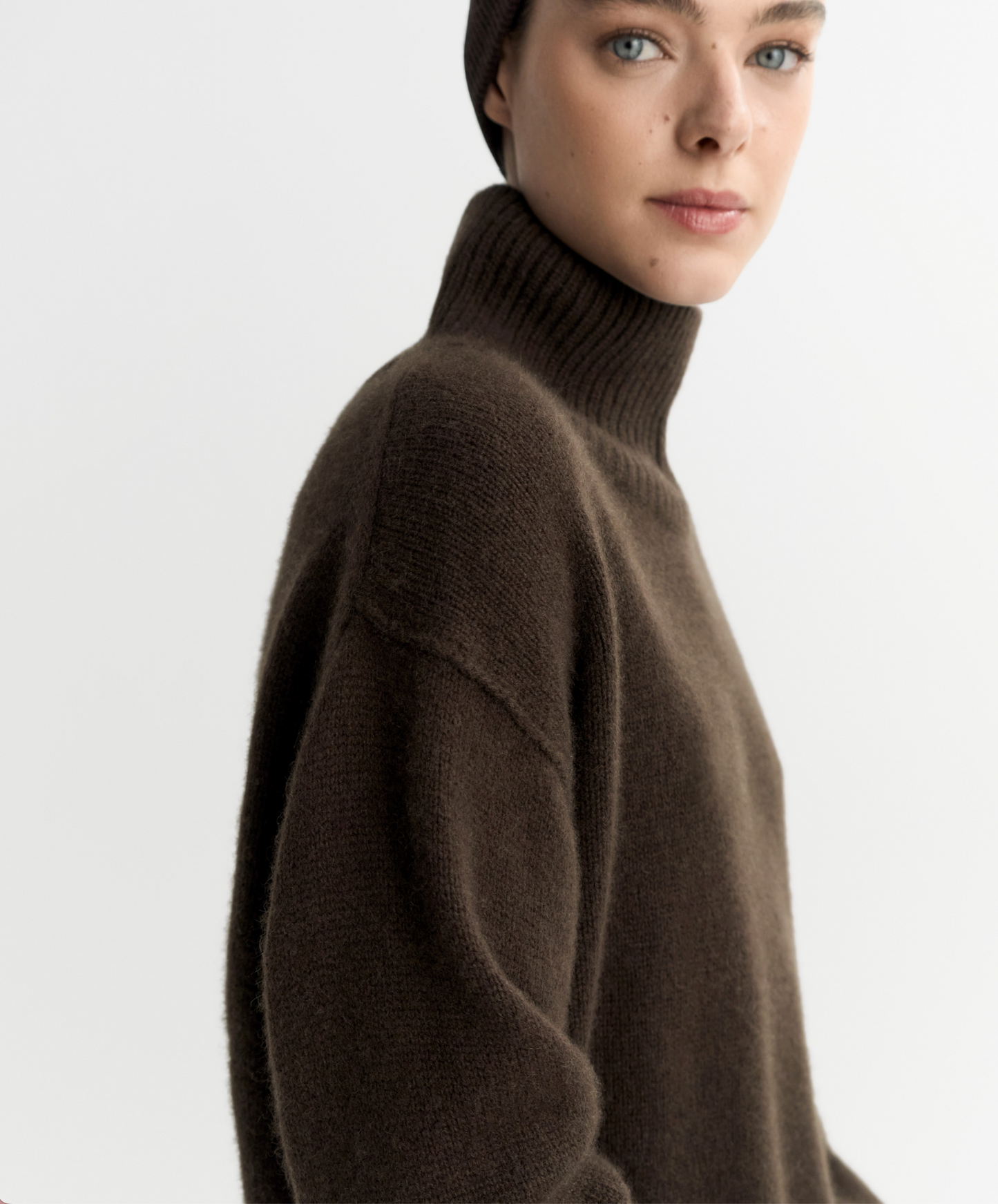 Soft Goat Boyfriend Turtleneck