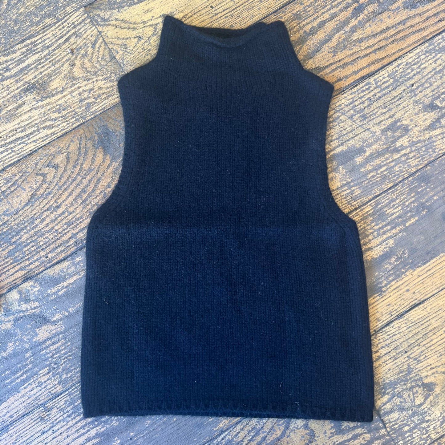 Sabyln Sleeveless Turtleneck