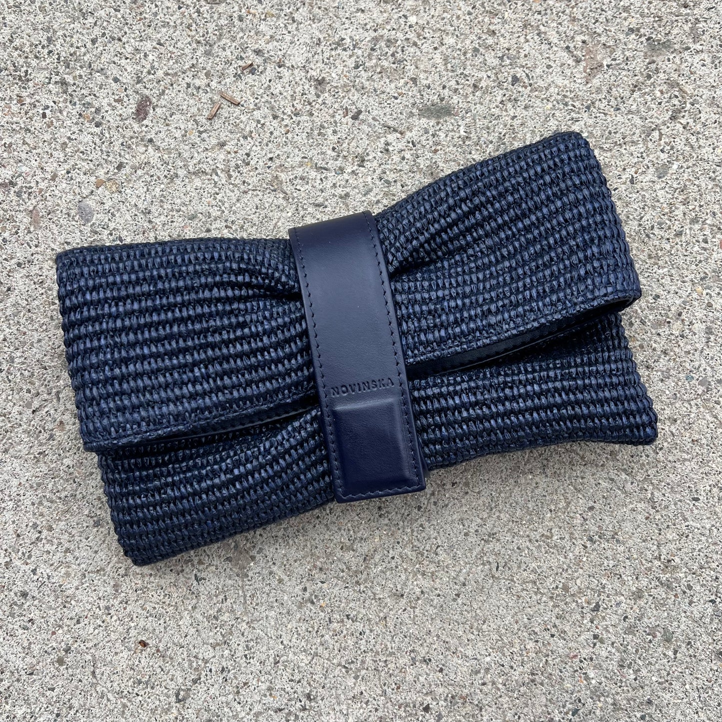 Novinska Raffia Clutch