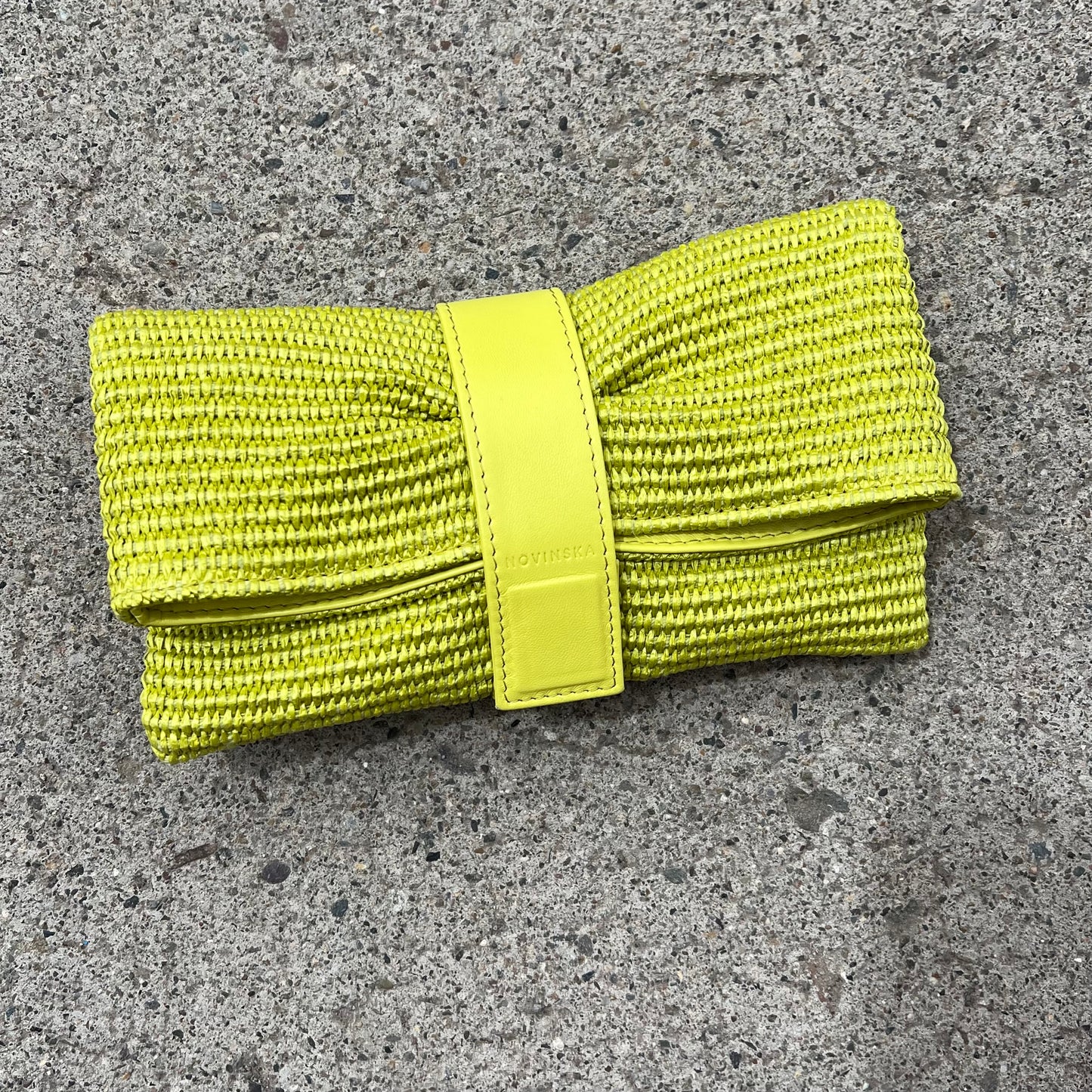 Novinska Raffia Clutch