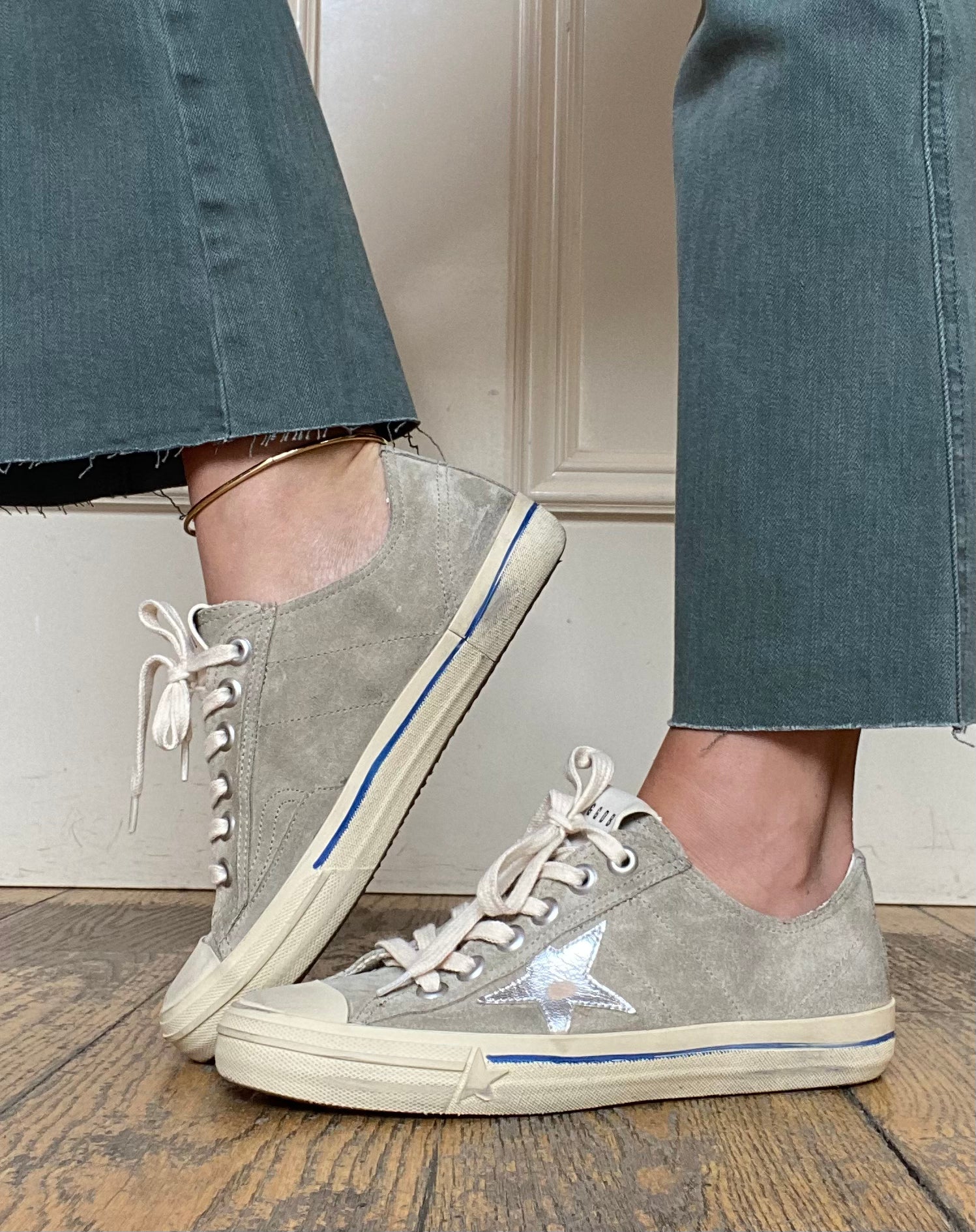 Golden Goose Metallic Gold/Blue Canvas And Leather V-Star Low Top
