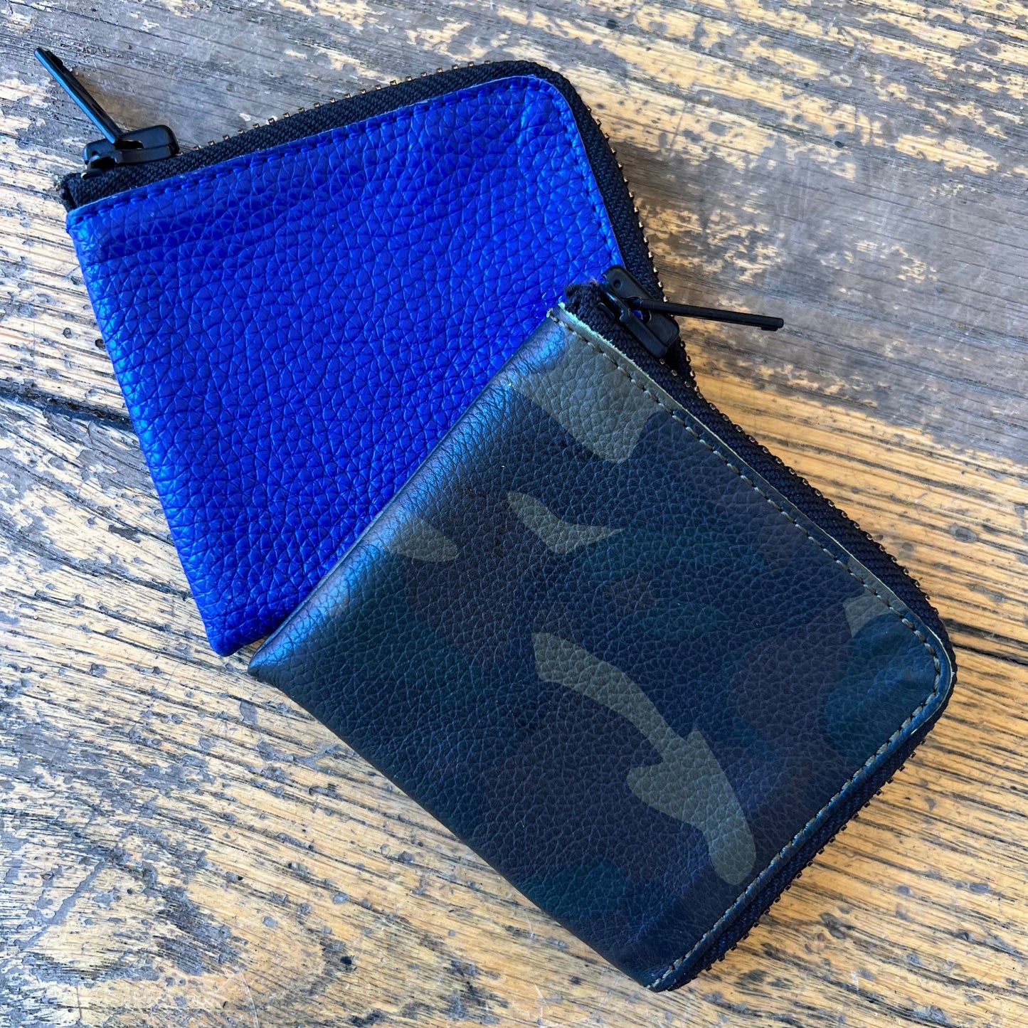 Ampersand Half Zip Wallet