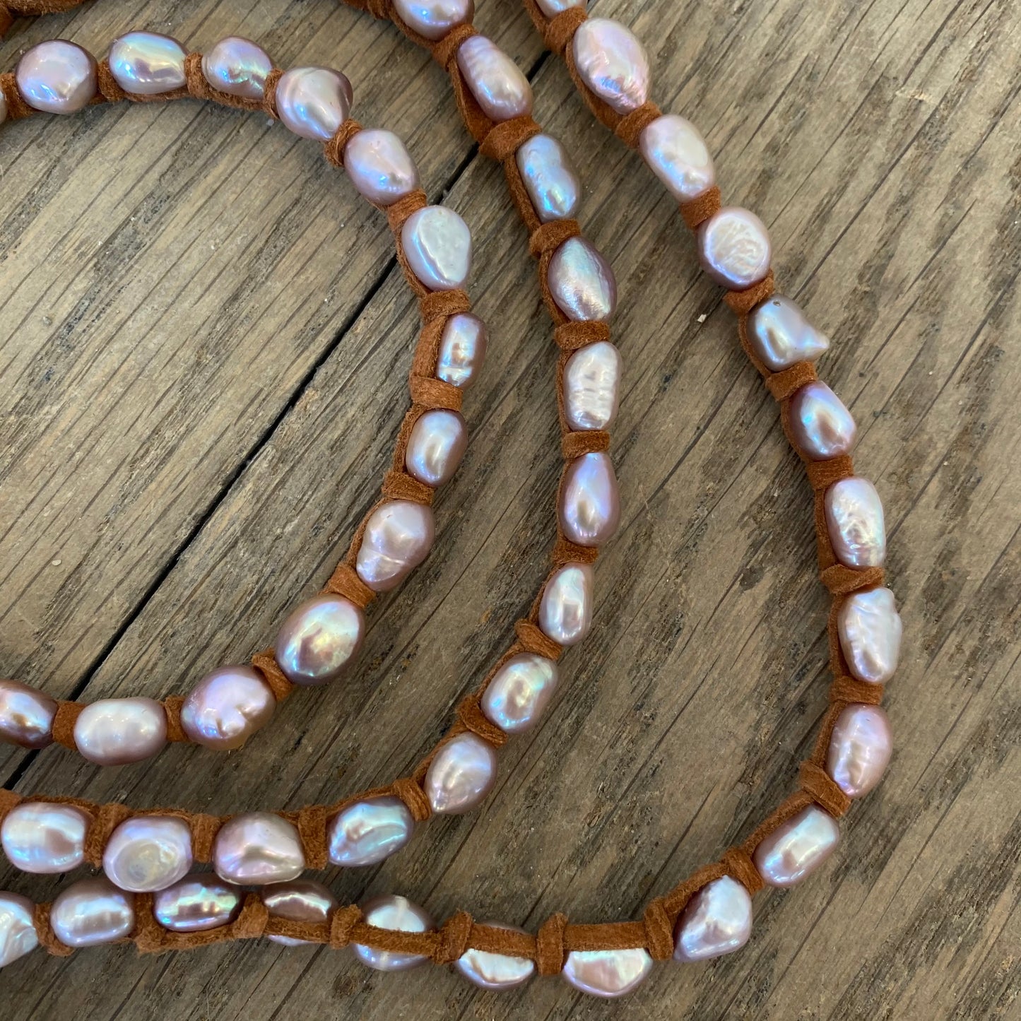 Tess Lavender Sm Pearl Triple Wrap