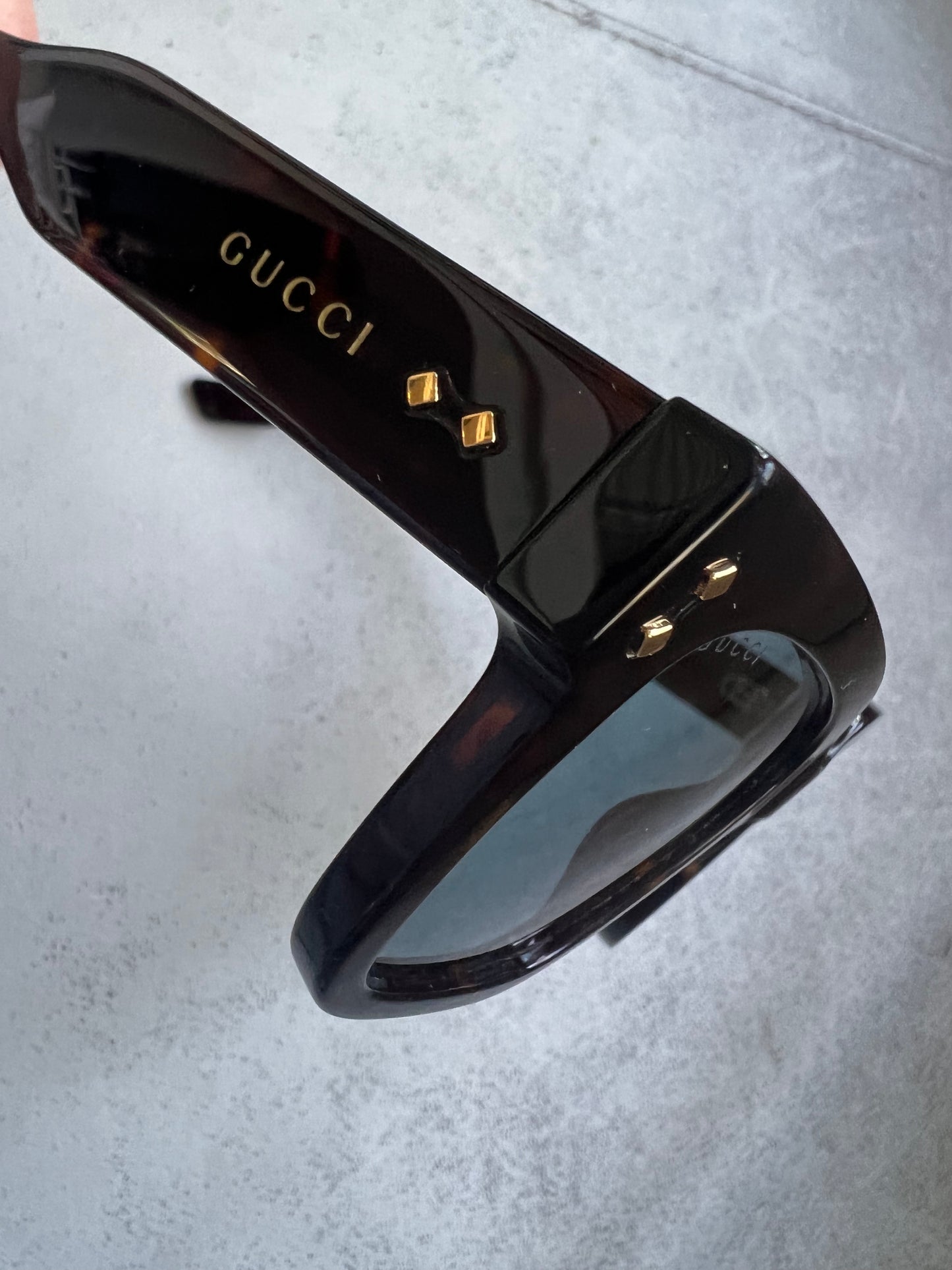 Gucci Unisex Sunglasses