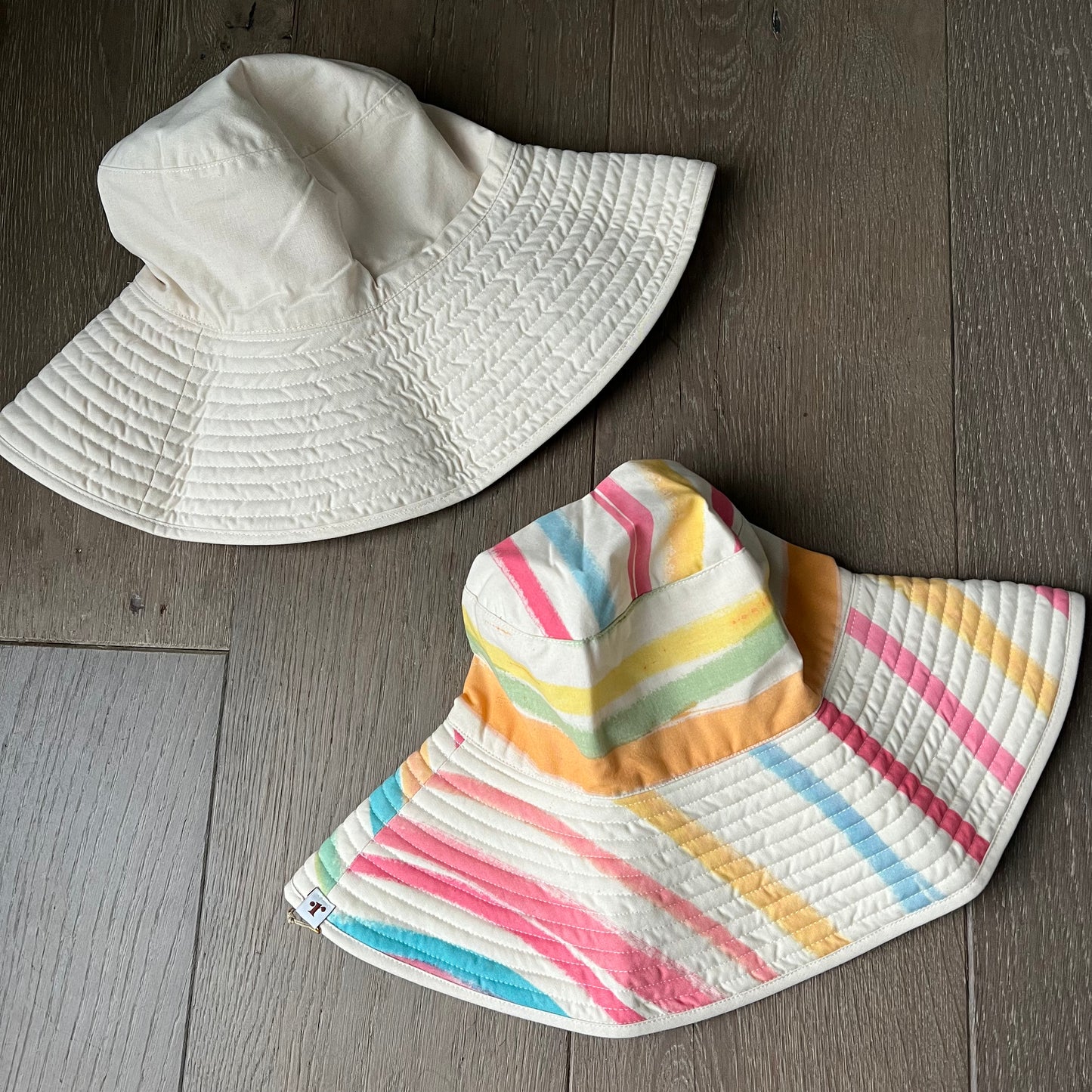 Romualda Chilli Dada Gran Bucket Hat