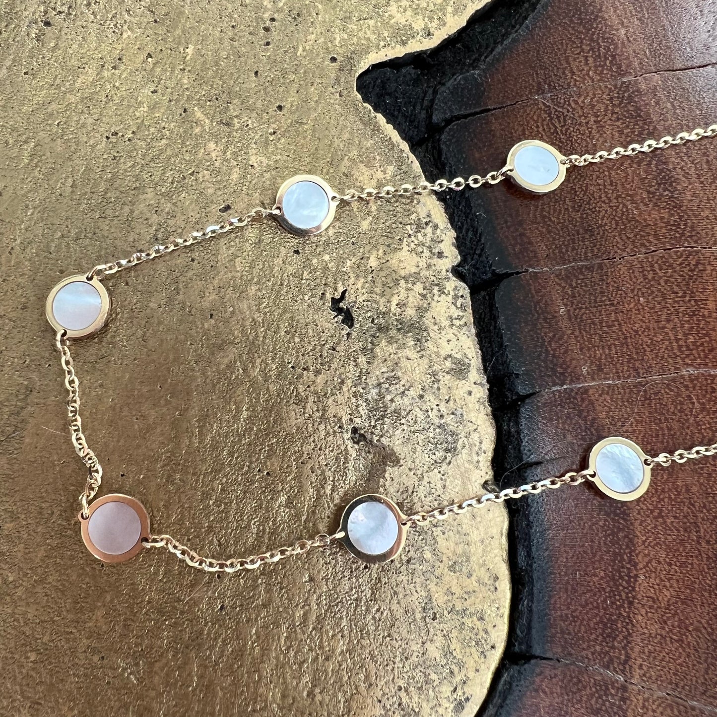 Erin Wachs Circle Enamel Gold Necklace