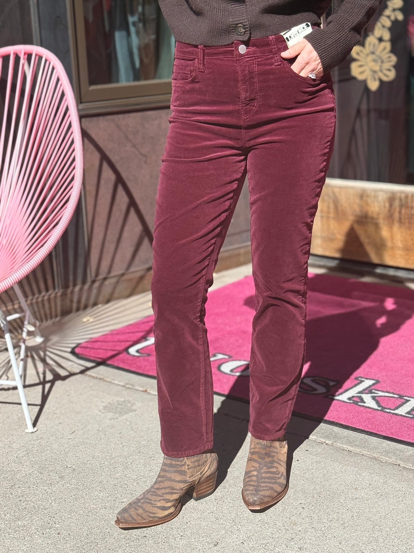 L'Agence Celestia H/R Slim Velvet