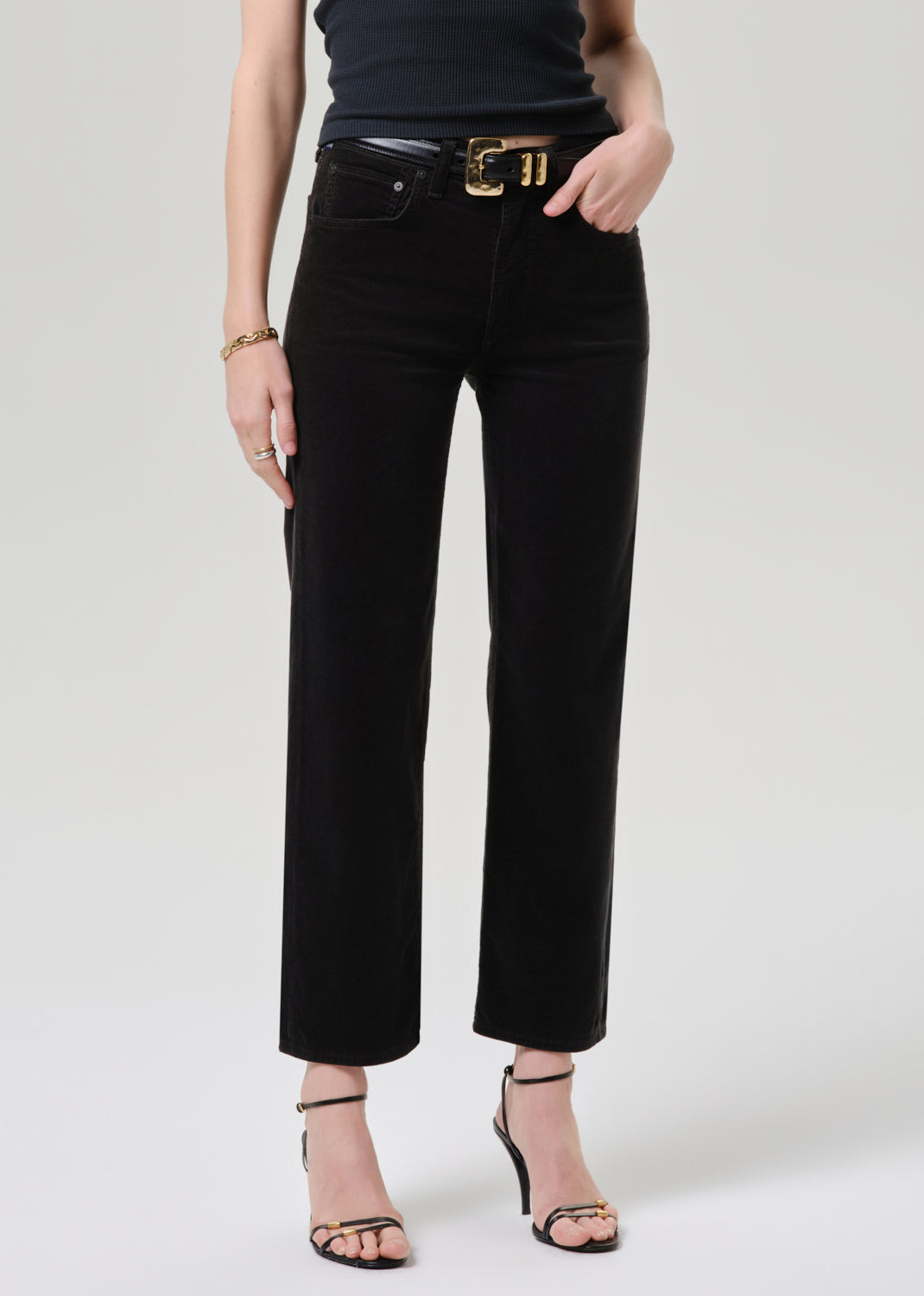 Citizens of Humanity Palma Straight corduroy pant in Juniper, close view of the waist and leg on model
