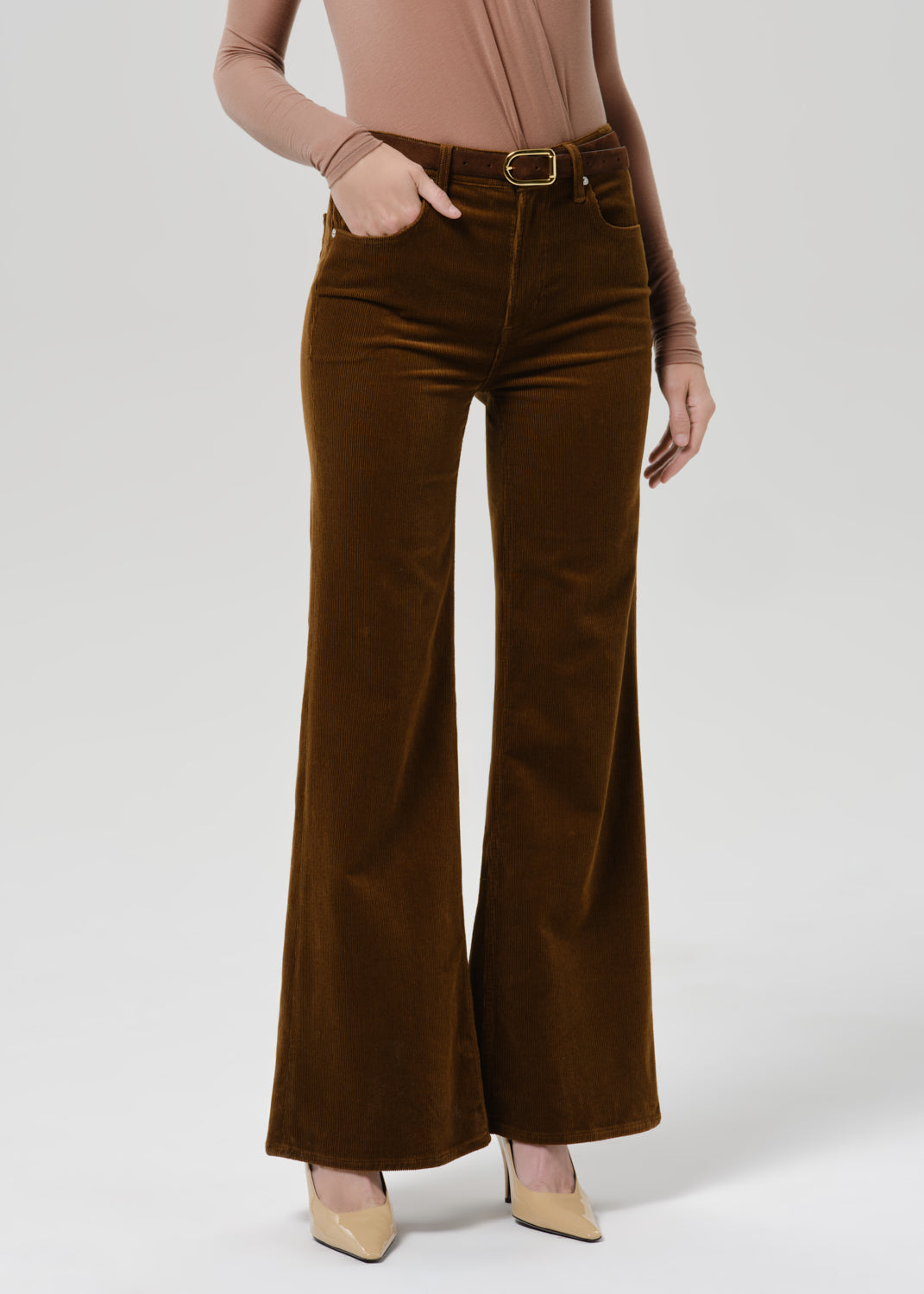 Citizens of Humanity Kimberly 70's Flare Corduroy in Manuka, close up of bronze corduroy ridges