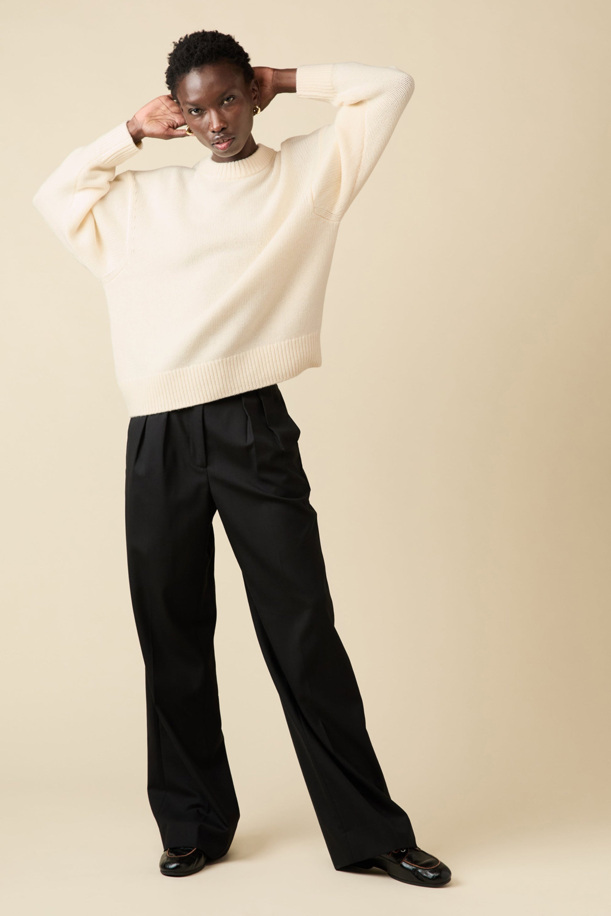 Sold Out NYC The Cashmere Signature Crew in Cream, detail view