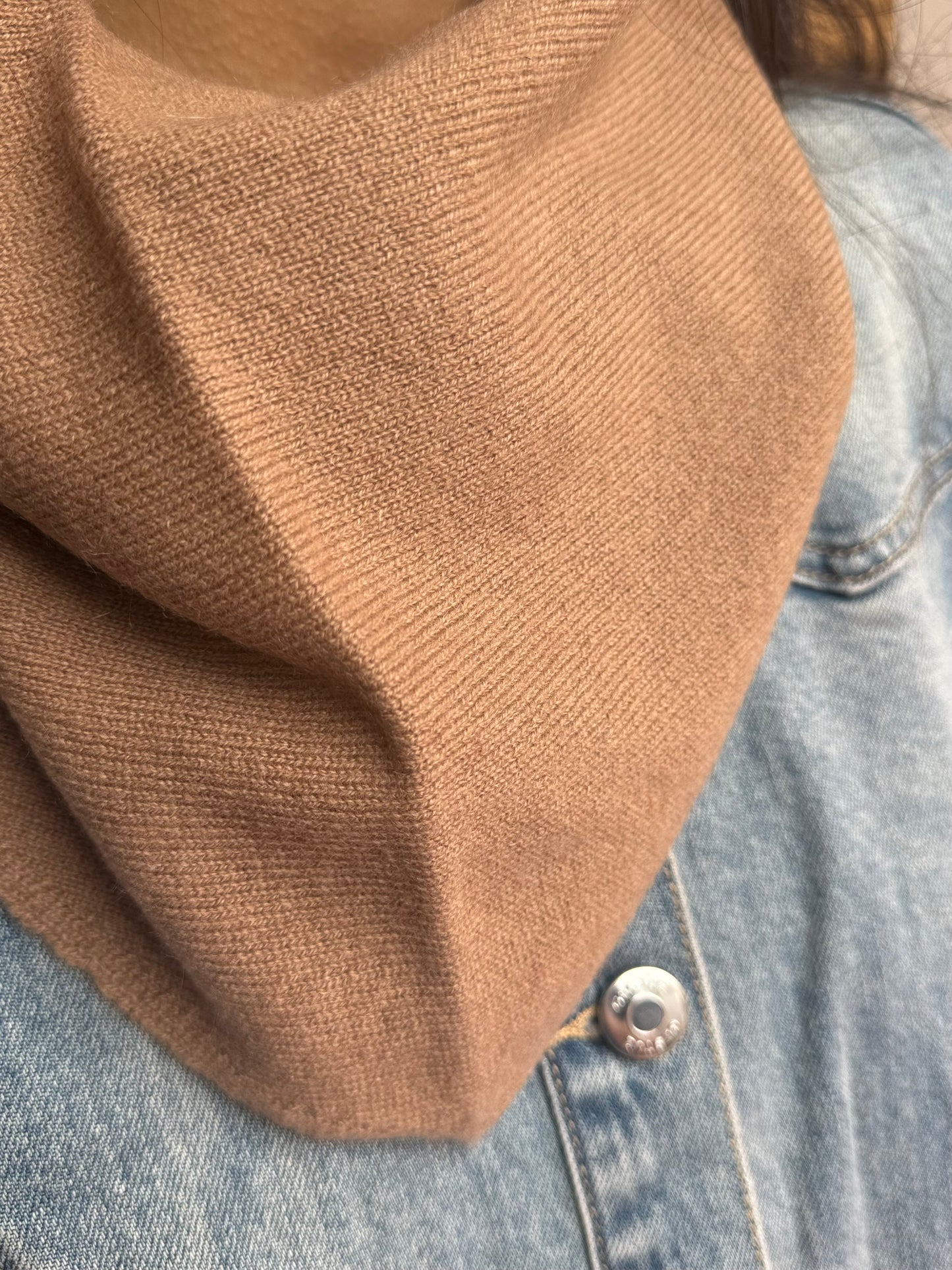 Van Kukil Alora Neckerchief