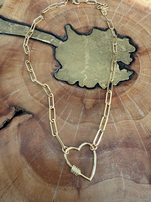 Cristina V 24" Chain w/Heart