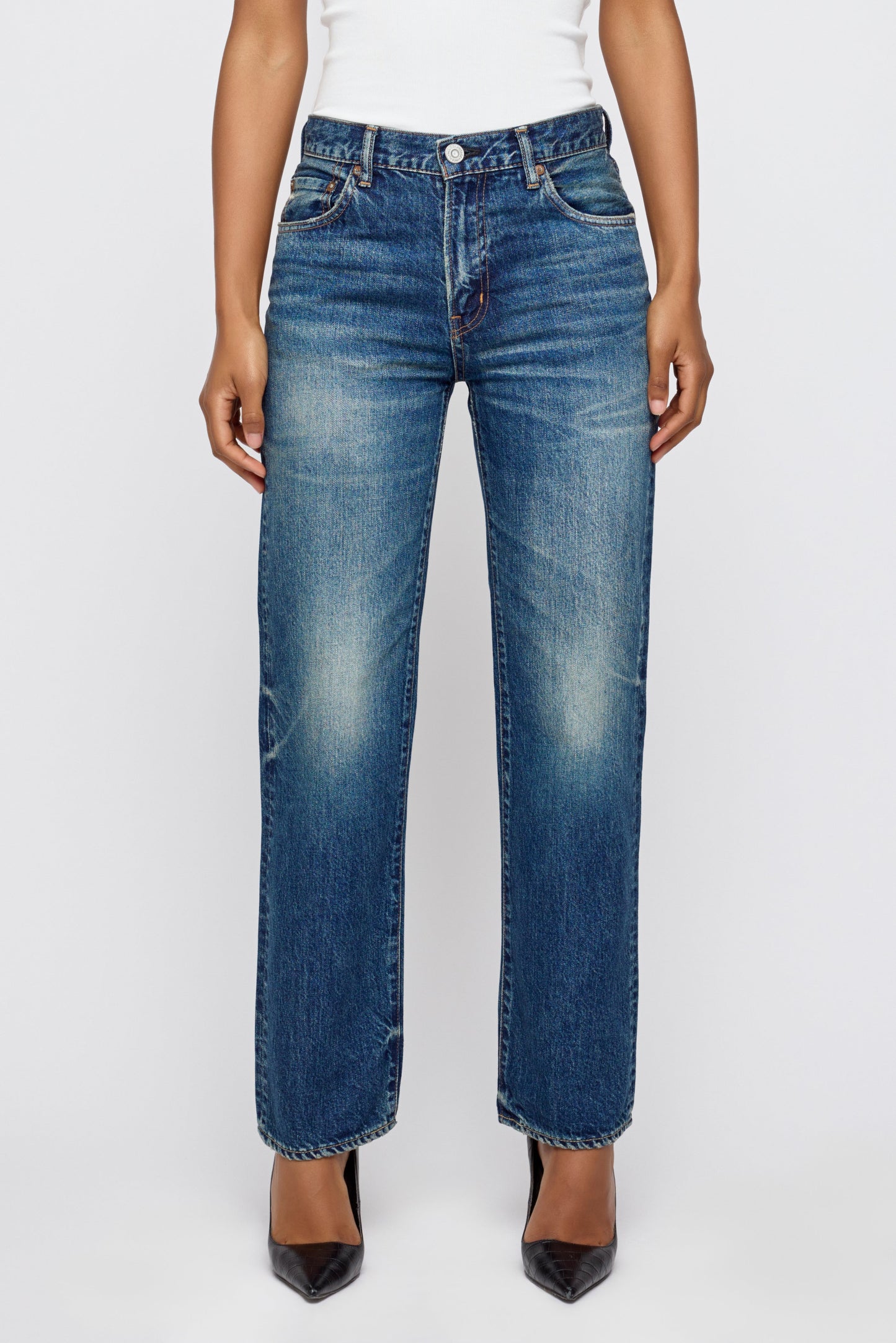 Moussy Leyden Straight jean in Dark Blue, full front view