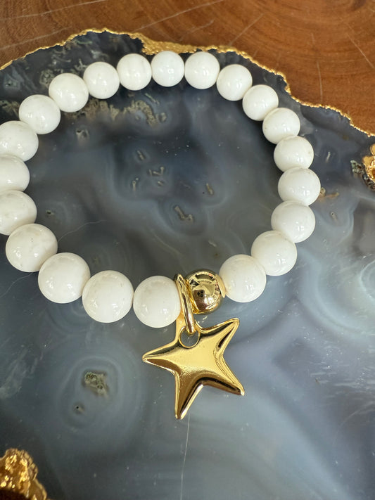 Lauren Amble White Shell Star Bracelet