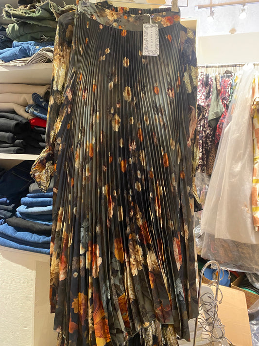 Ranna Gill Moody Skirt