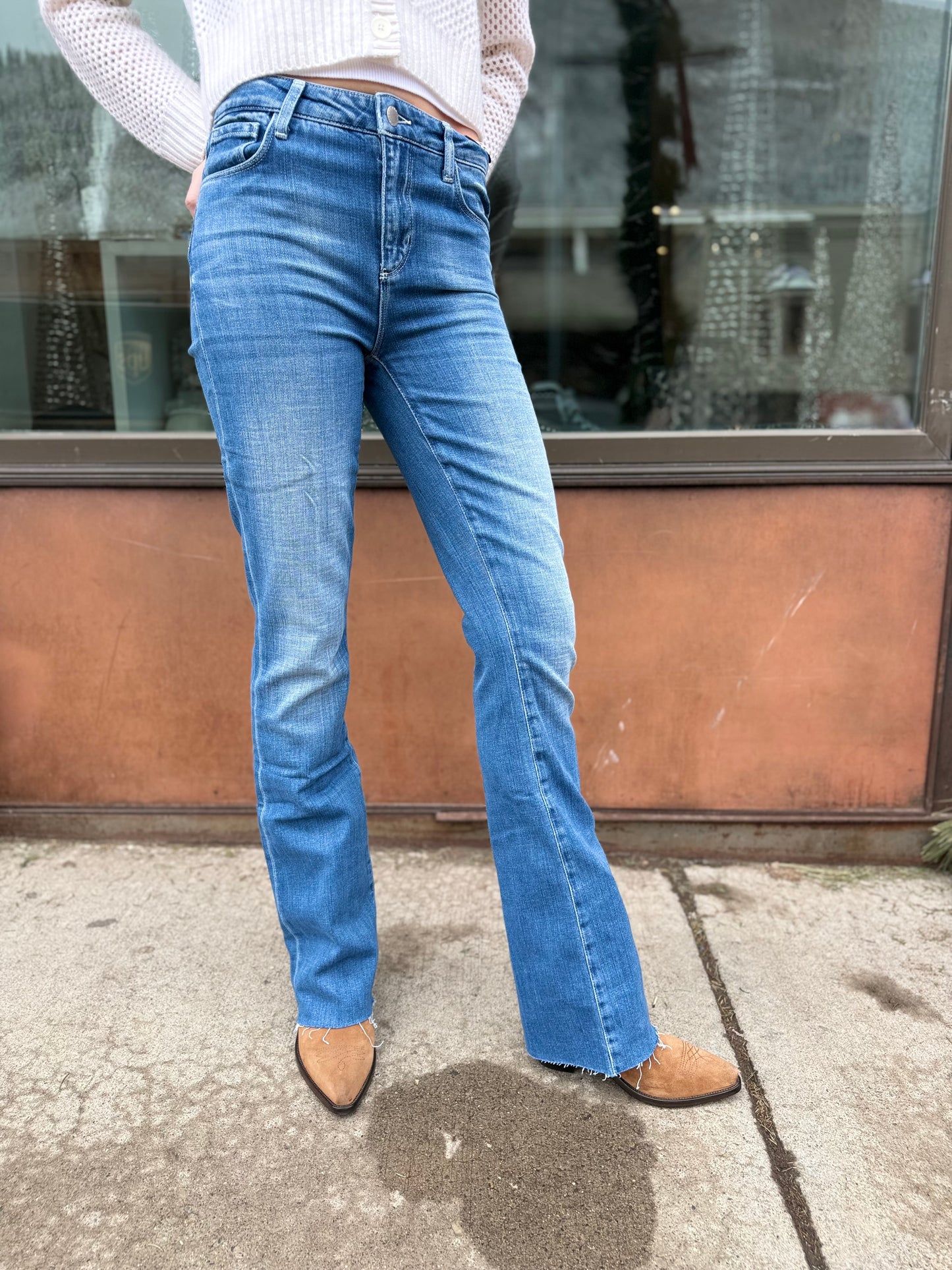 L'Agence Ruth HR Straight