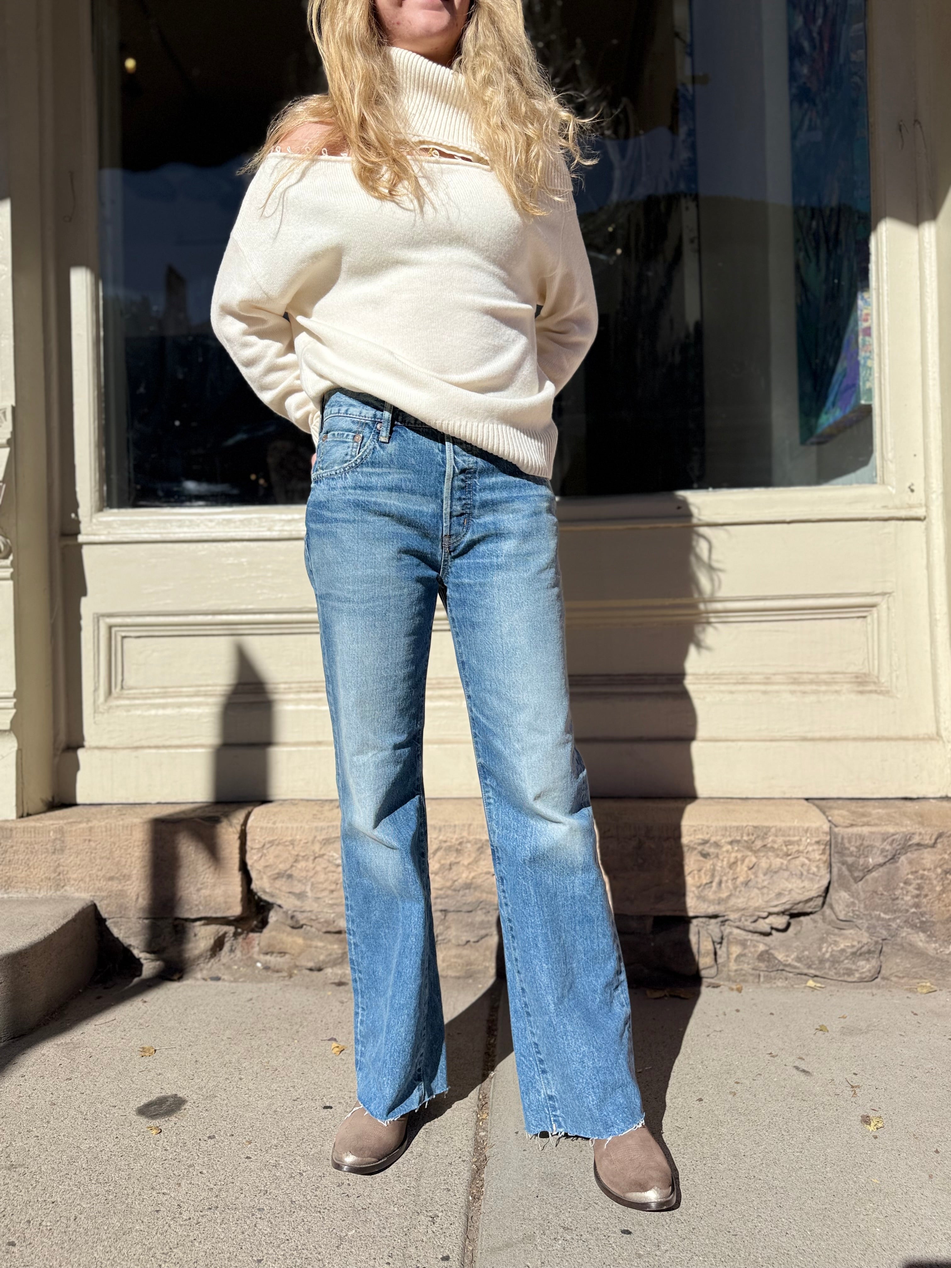 Moussy HR Atlantis Flare – Two Skirts