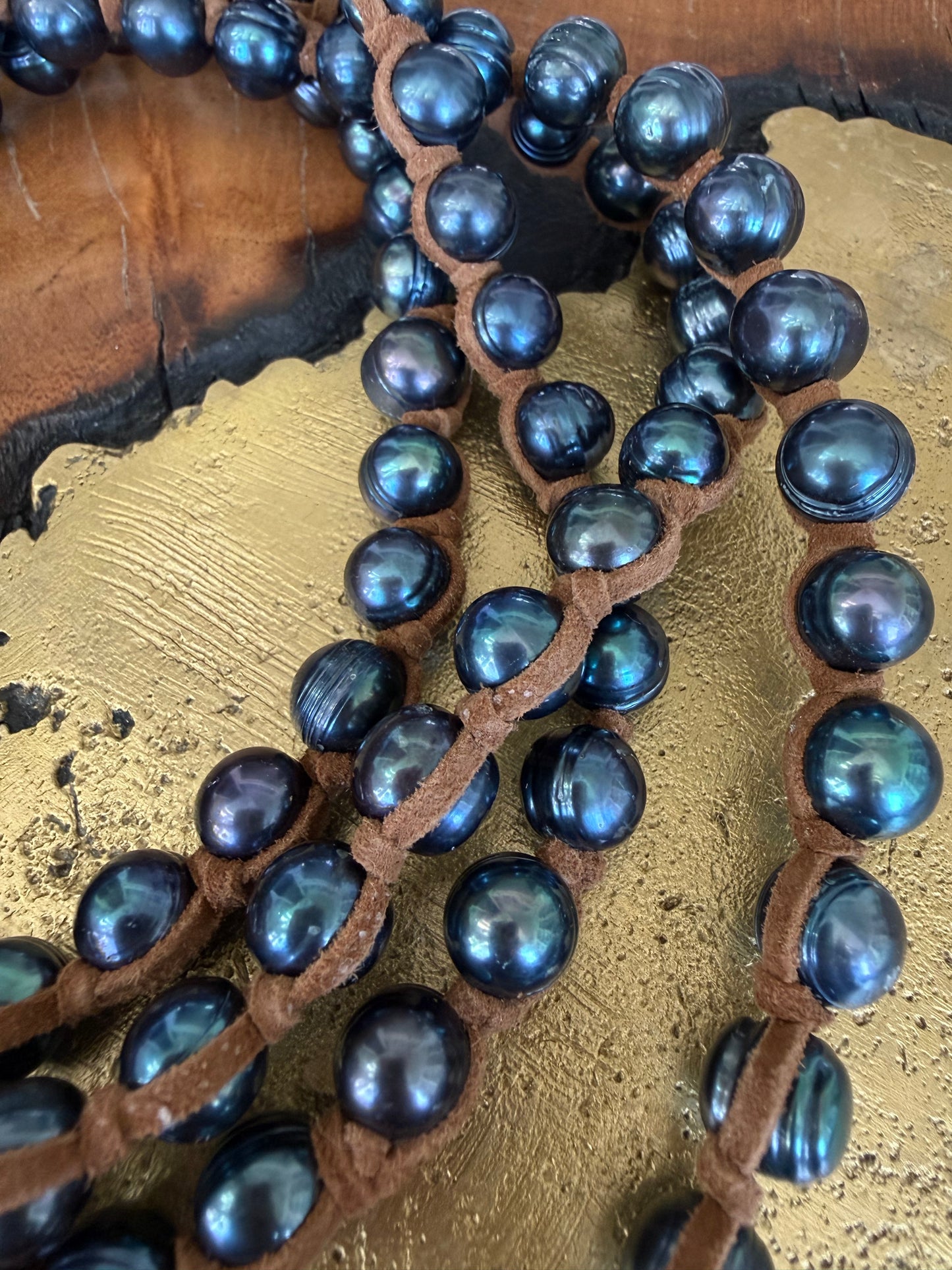 Tess Peacock Pearl X-Long Wrap