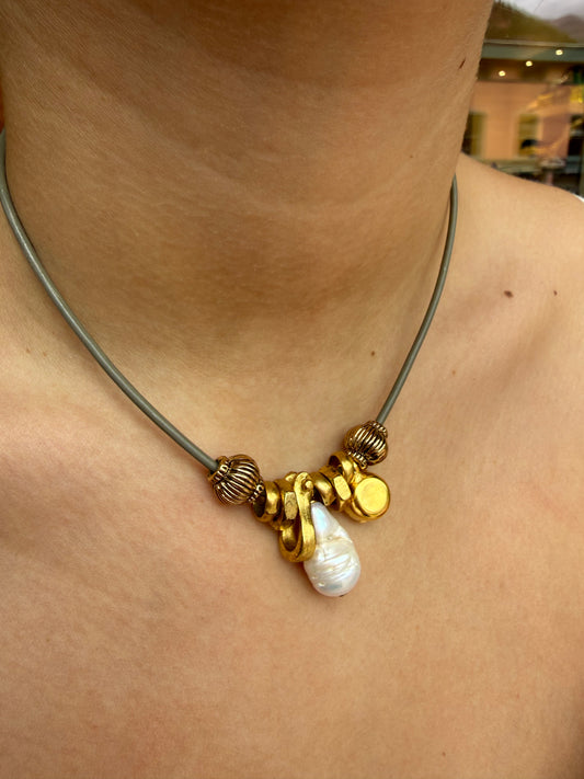 Elizabeth Cole Palmer Necklace