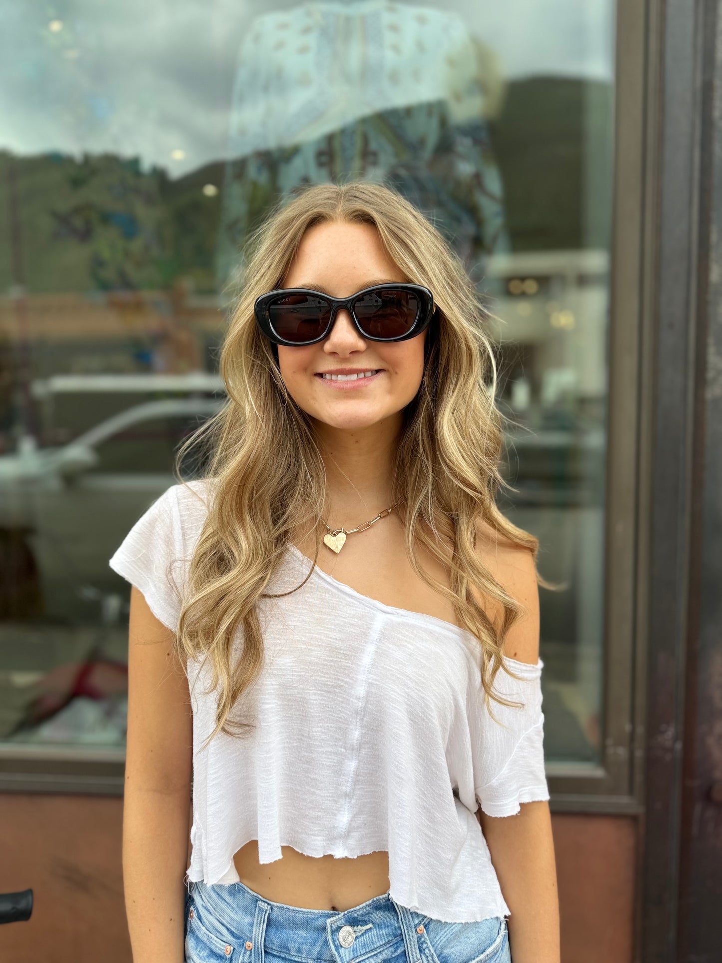 Gucci Wide Cat Eye Sunglasses