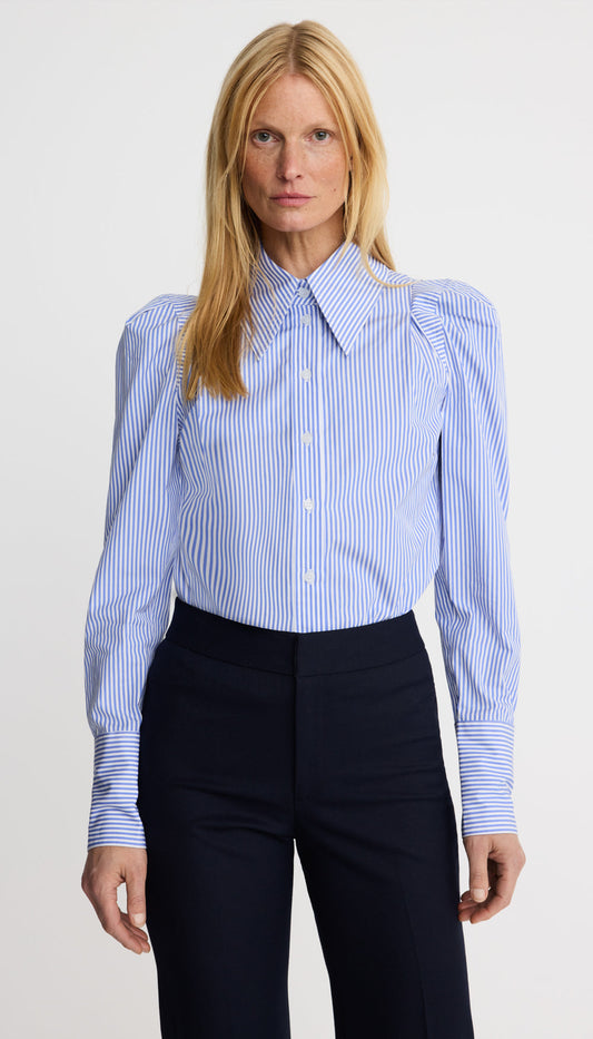 Smythe Box Pleat Shirt in Blue Oxford, on model