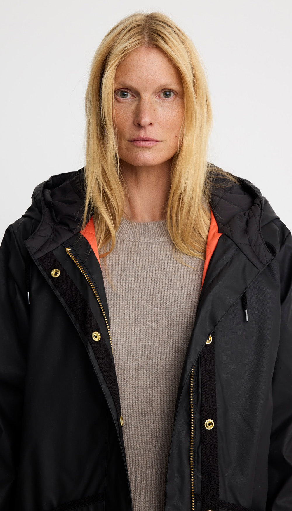 Smythe Dark and Stormy coat in Black, detail view