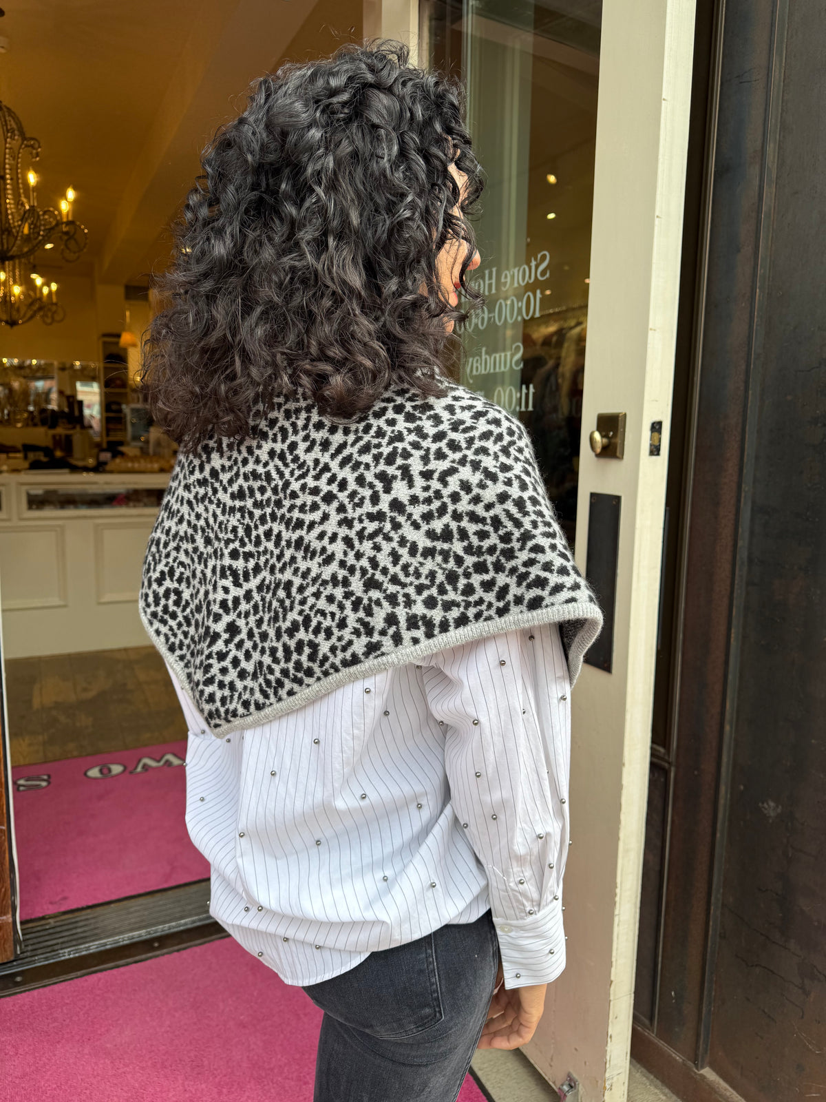 W&W Leo Neckerchief