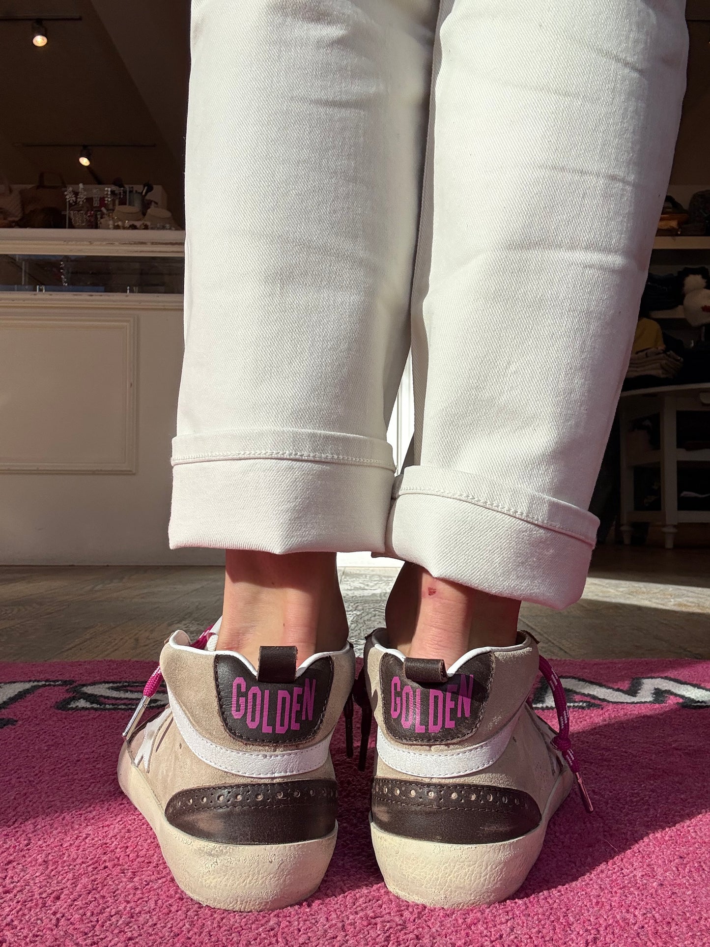 GG MidStar Fuchsia Laces