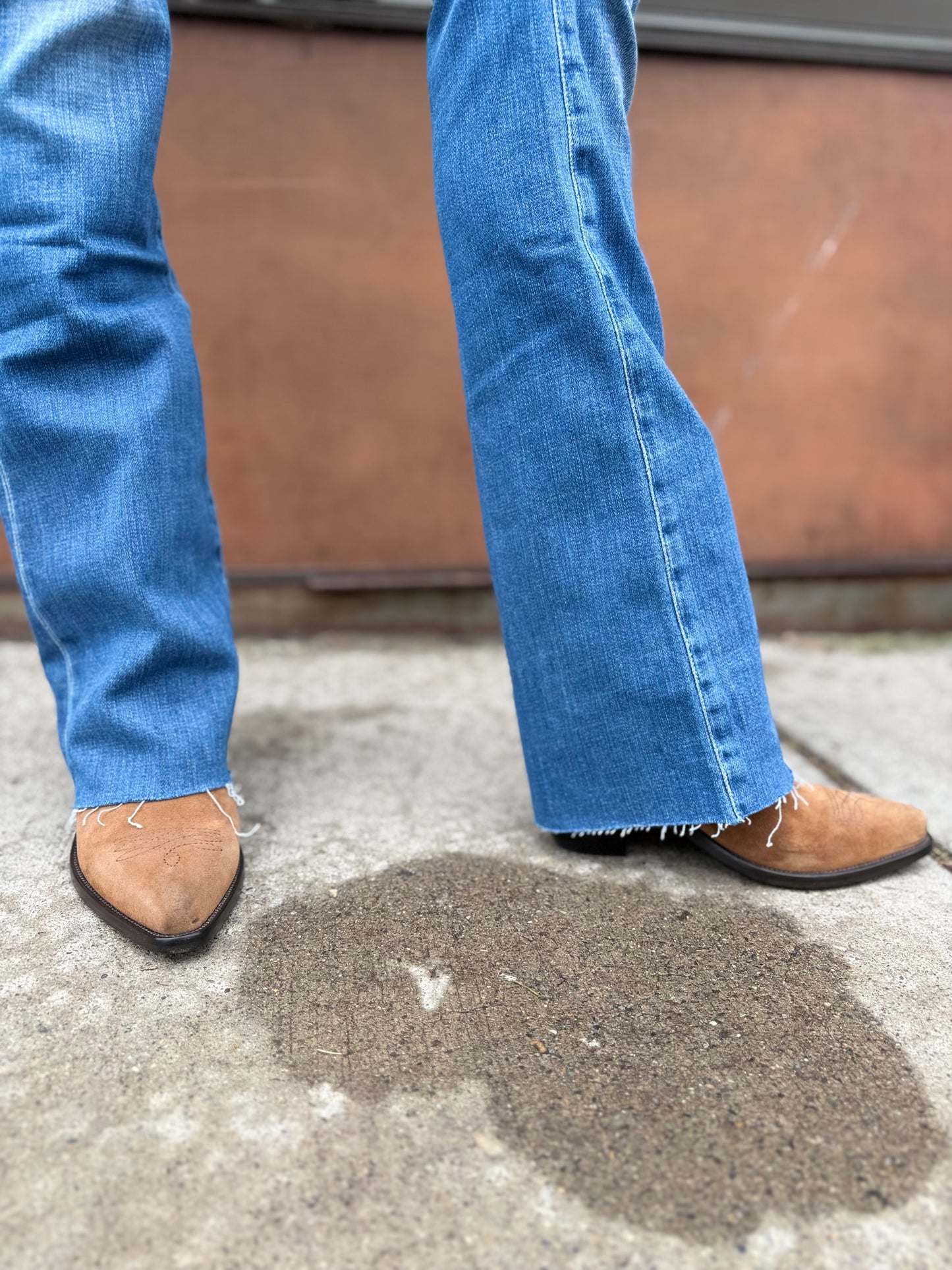 L'Agence Ruth HR Straight