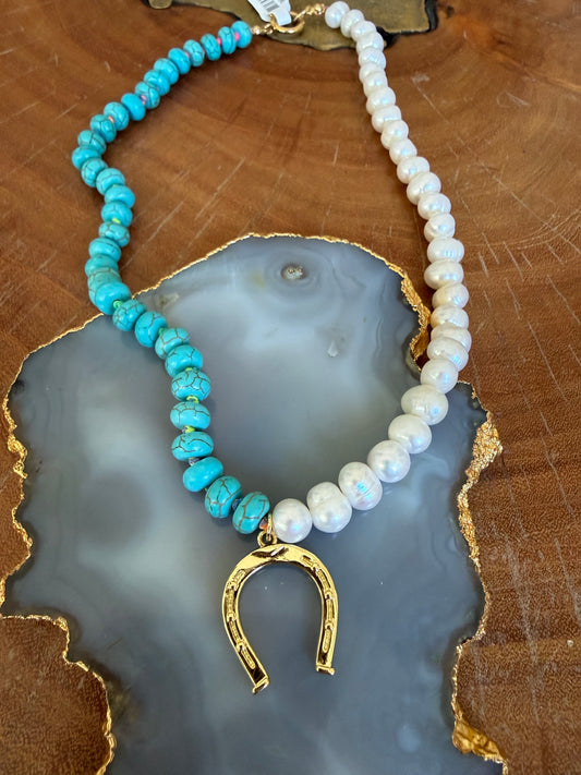 Gems by SJ Turq Pearl Horseshoe Necklace