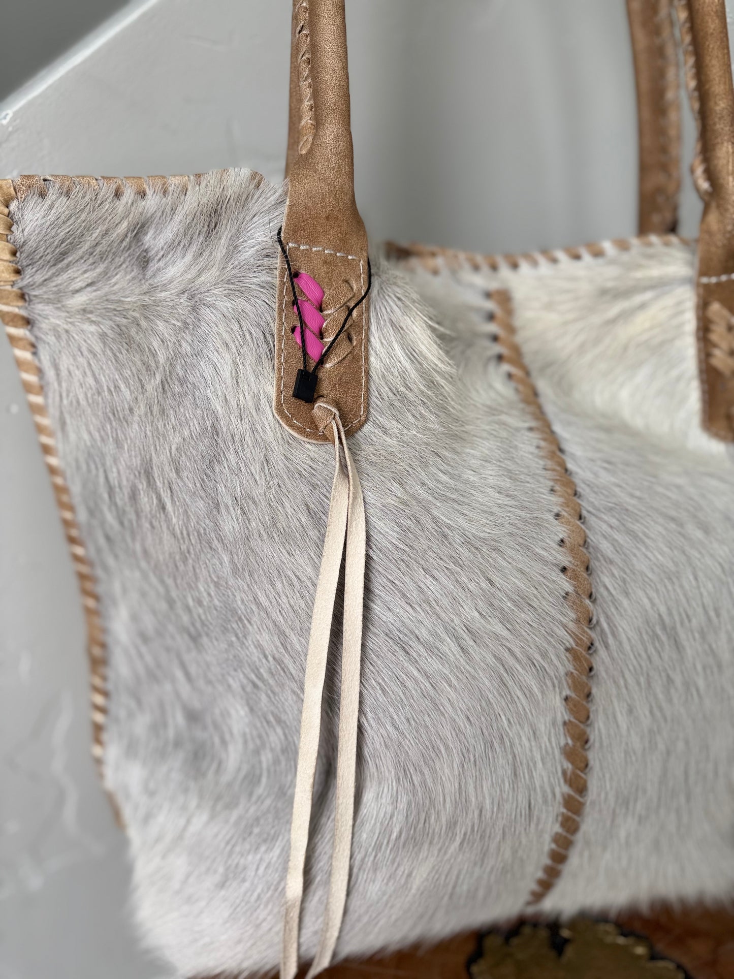 Pata Furry Hide Parka Bag