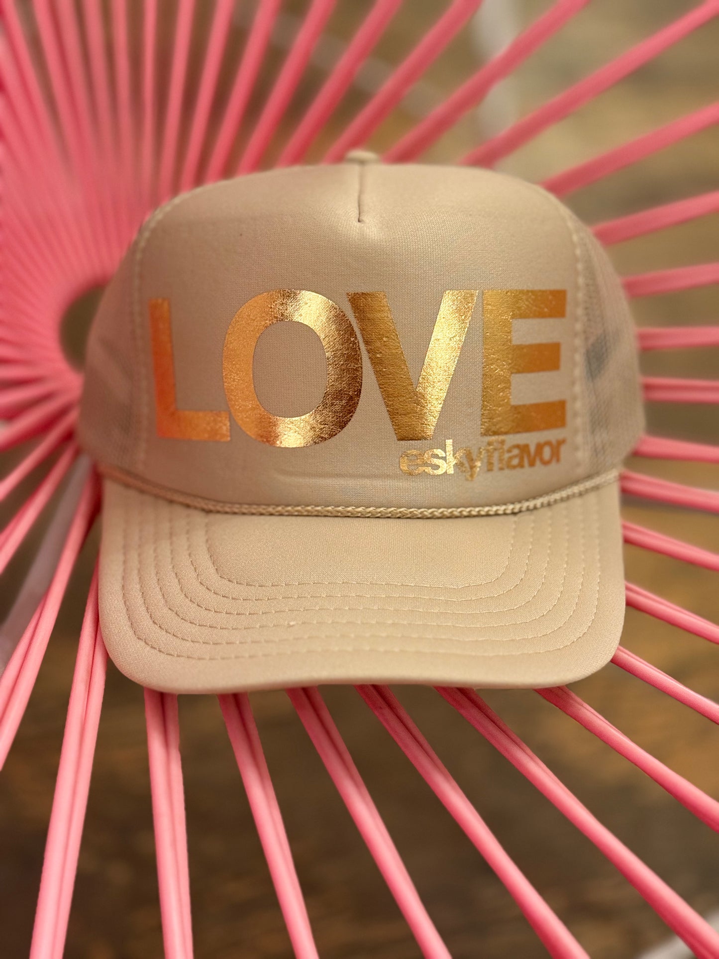 Eskyflavor LOVE Hat