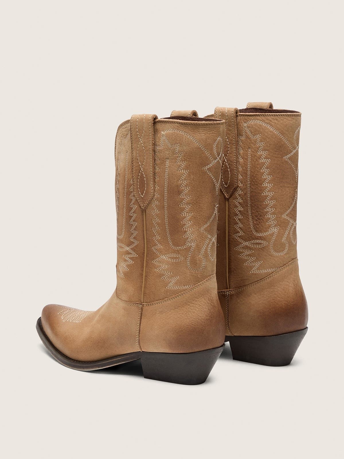Golden Goose Wish Star Low Boot in Tobacco suede, heel detail with gold plaque