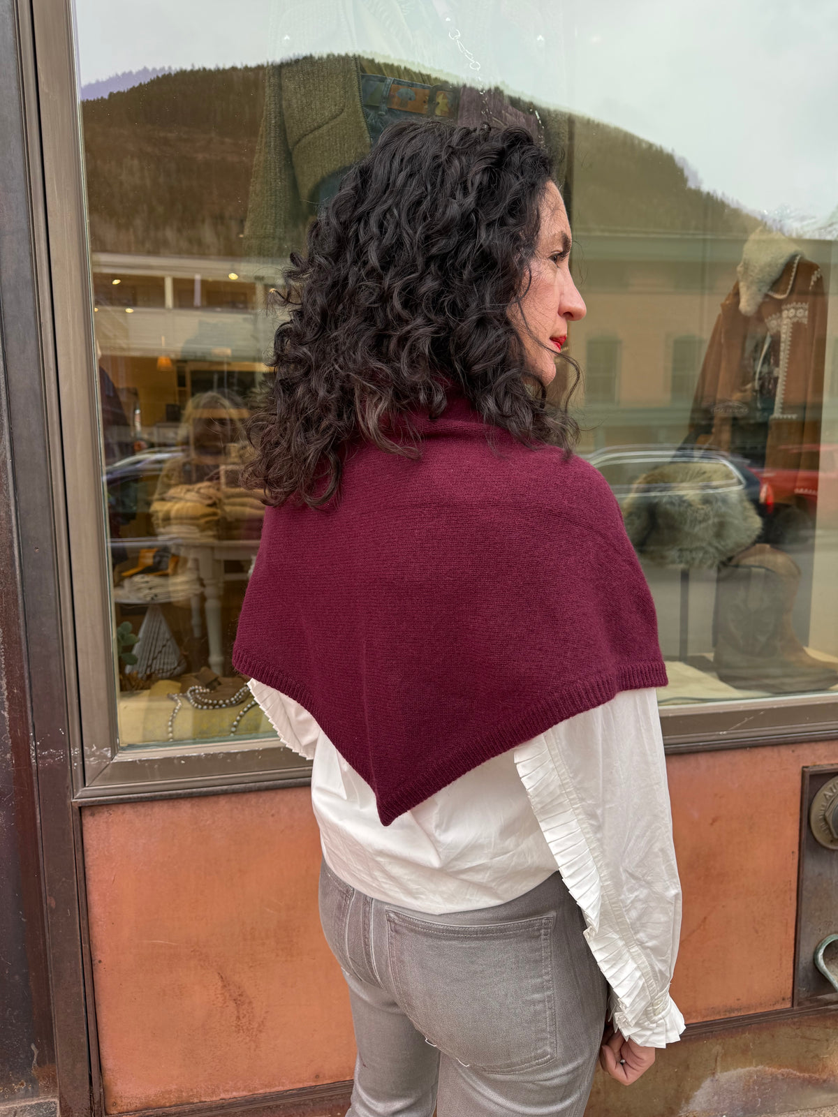 W&W Triangle Scarf